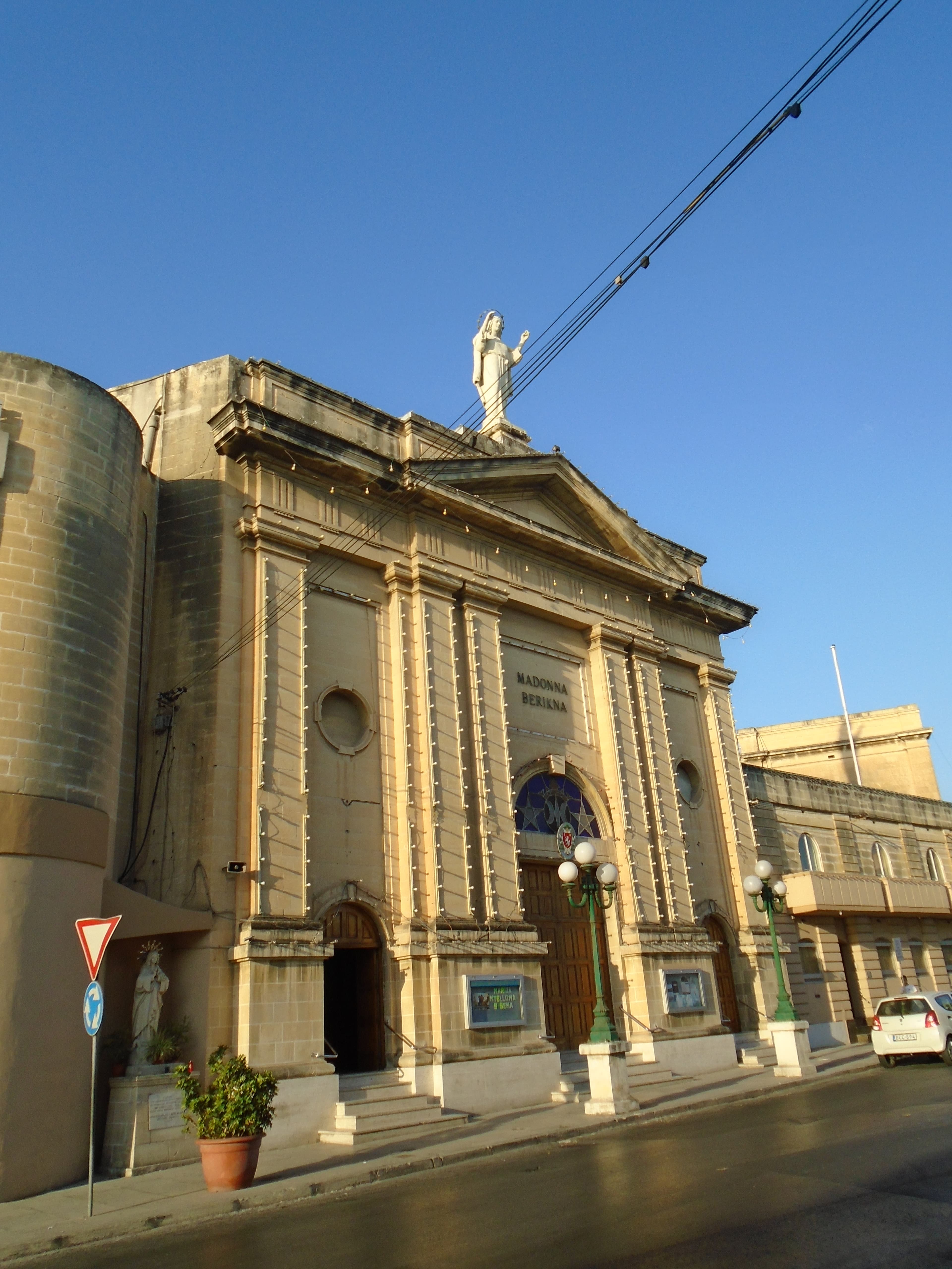 Parish Church of the Immaculate Conception, Ħamrun