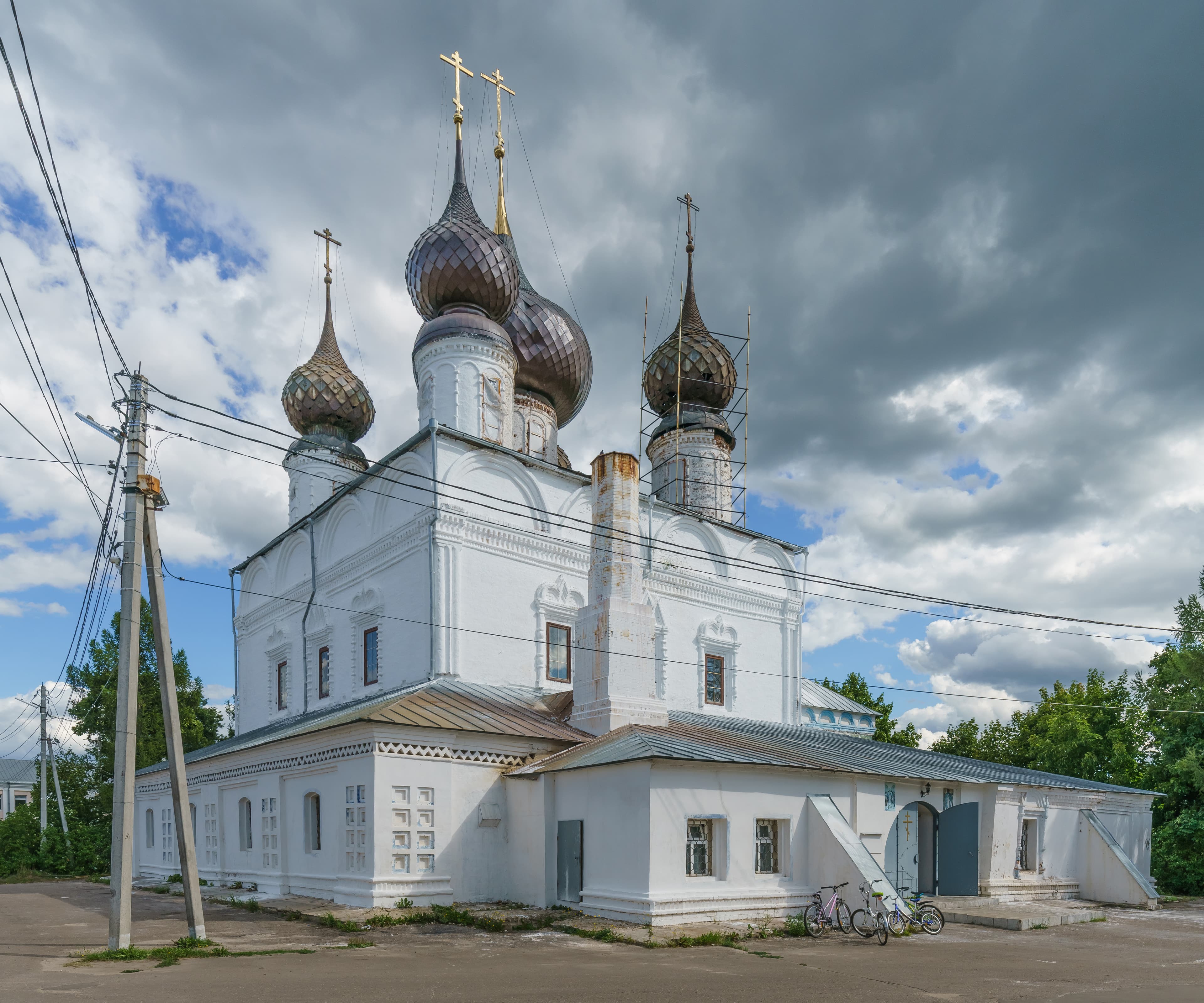 Church of the Resurrection of Christ, Lukh