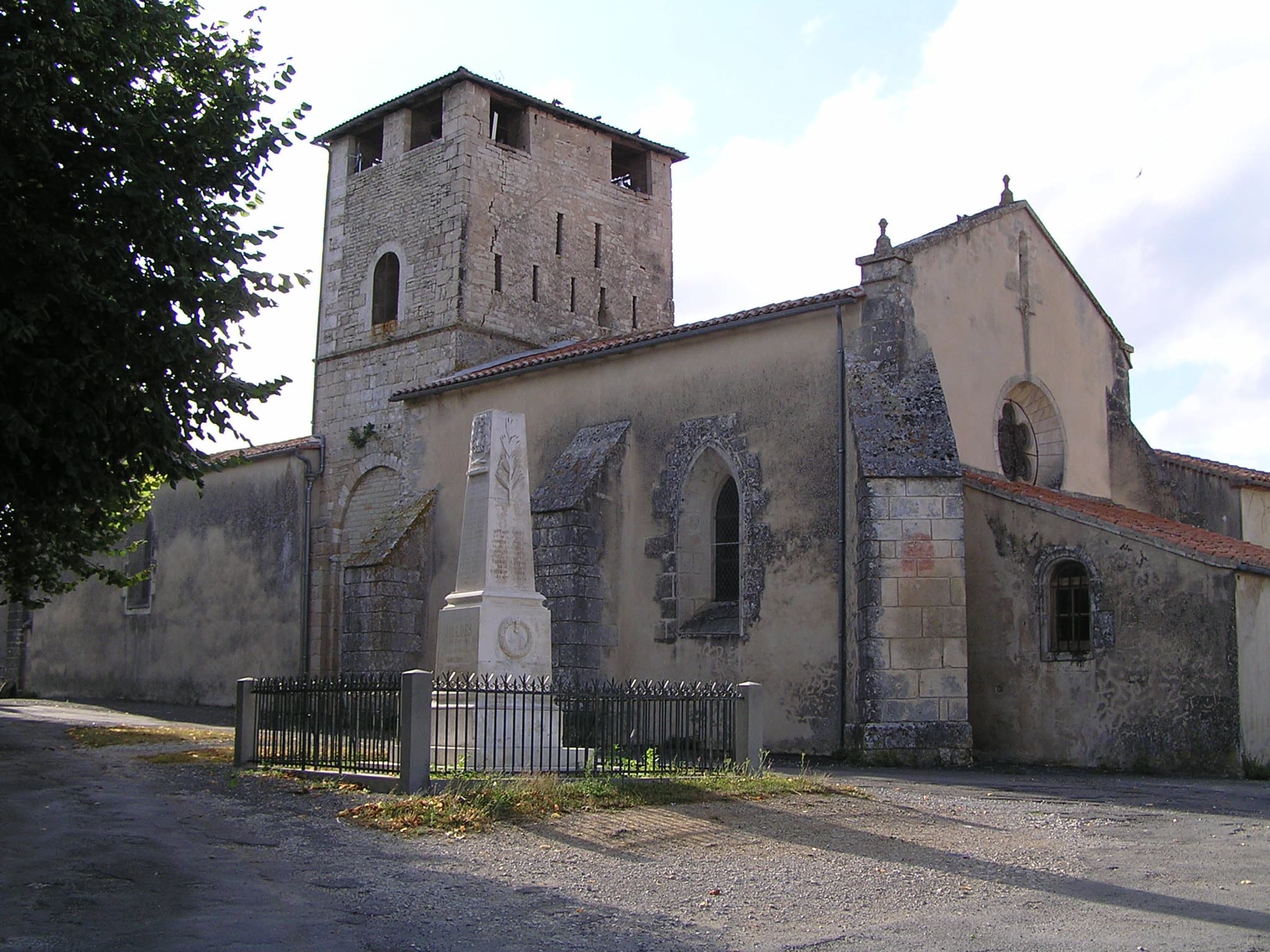 église Saint-Martin de Jauldes