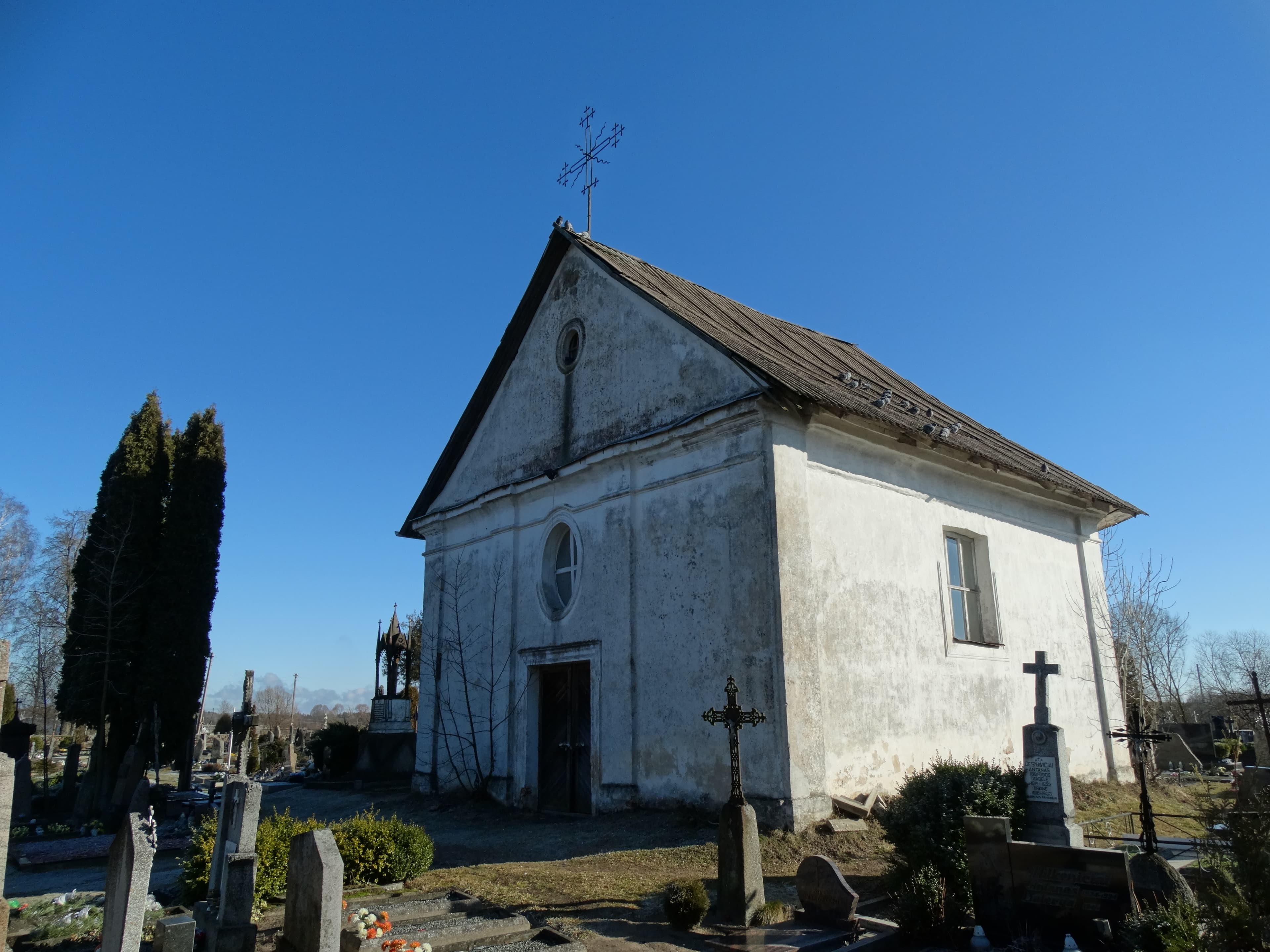 Saint Cross Chapel in Jieznas