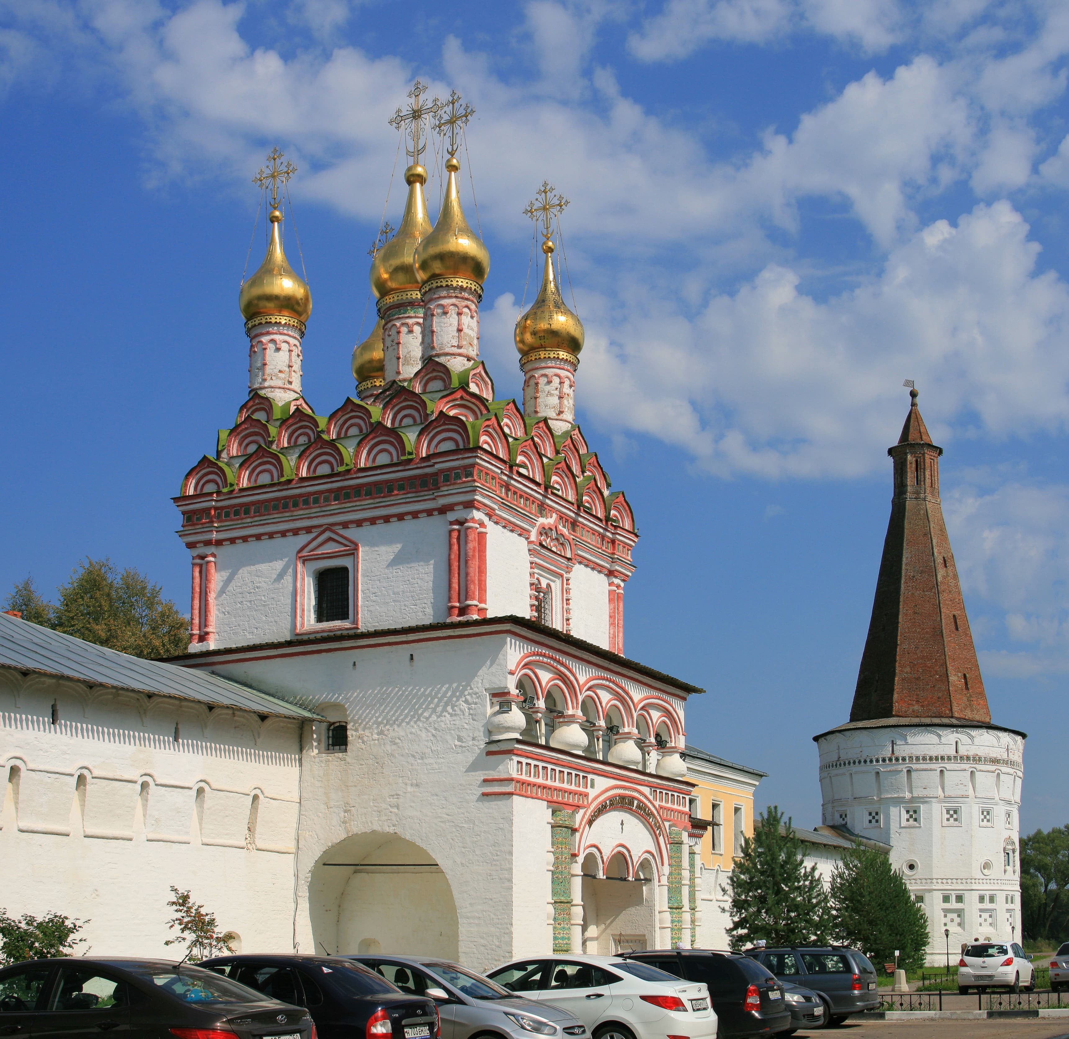 Saints Peter and Paul Gate Church, Joseph-Volokolamsk Monastery