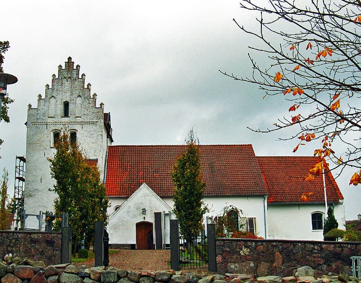 Køng Church