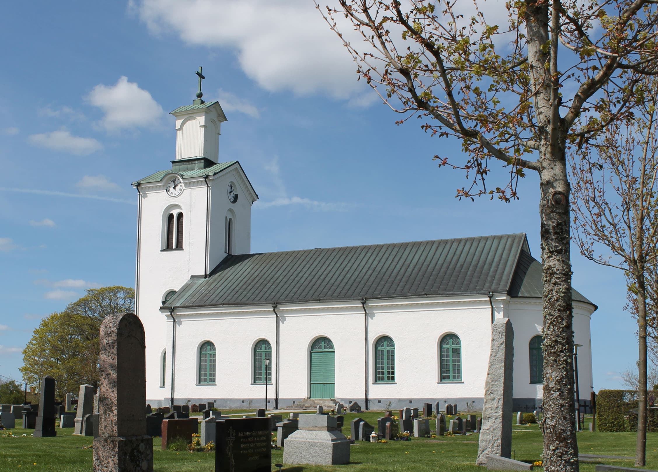 Kalvsvik Church