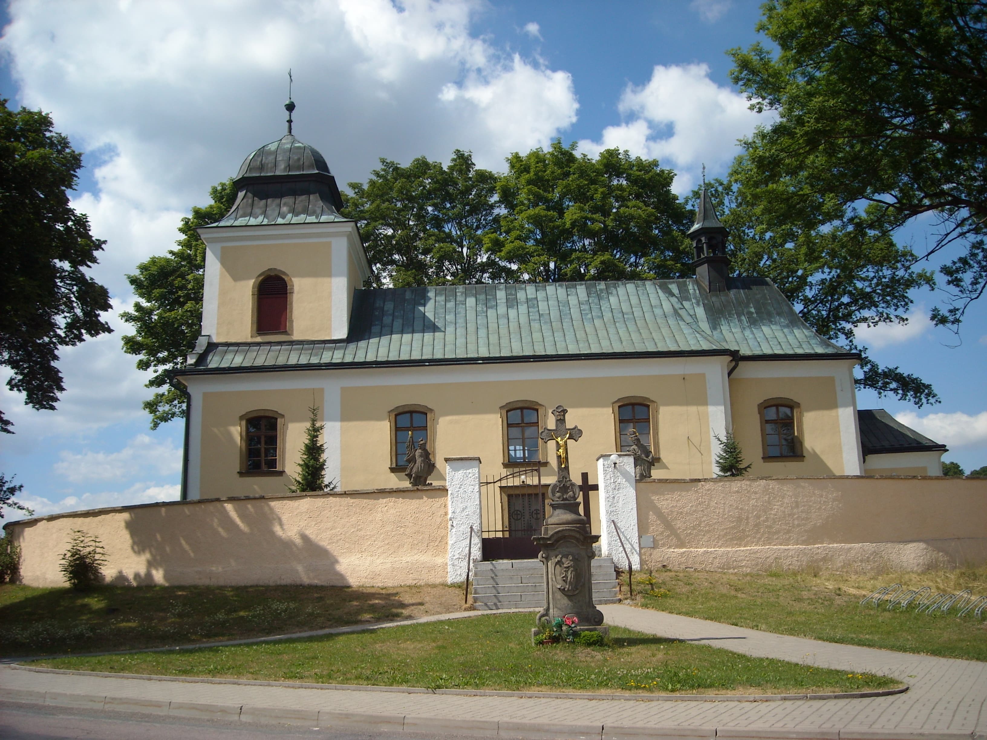Holy Trinity Church (Kameničky)