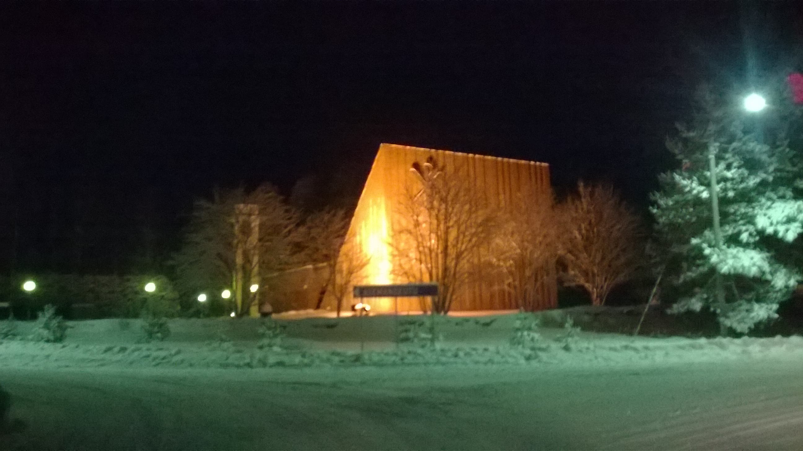 Kangaslampi church