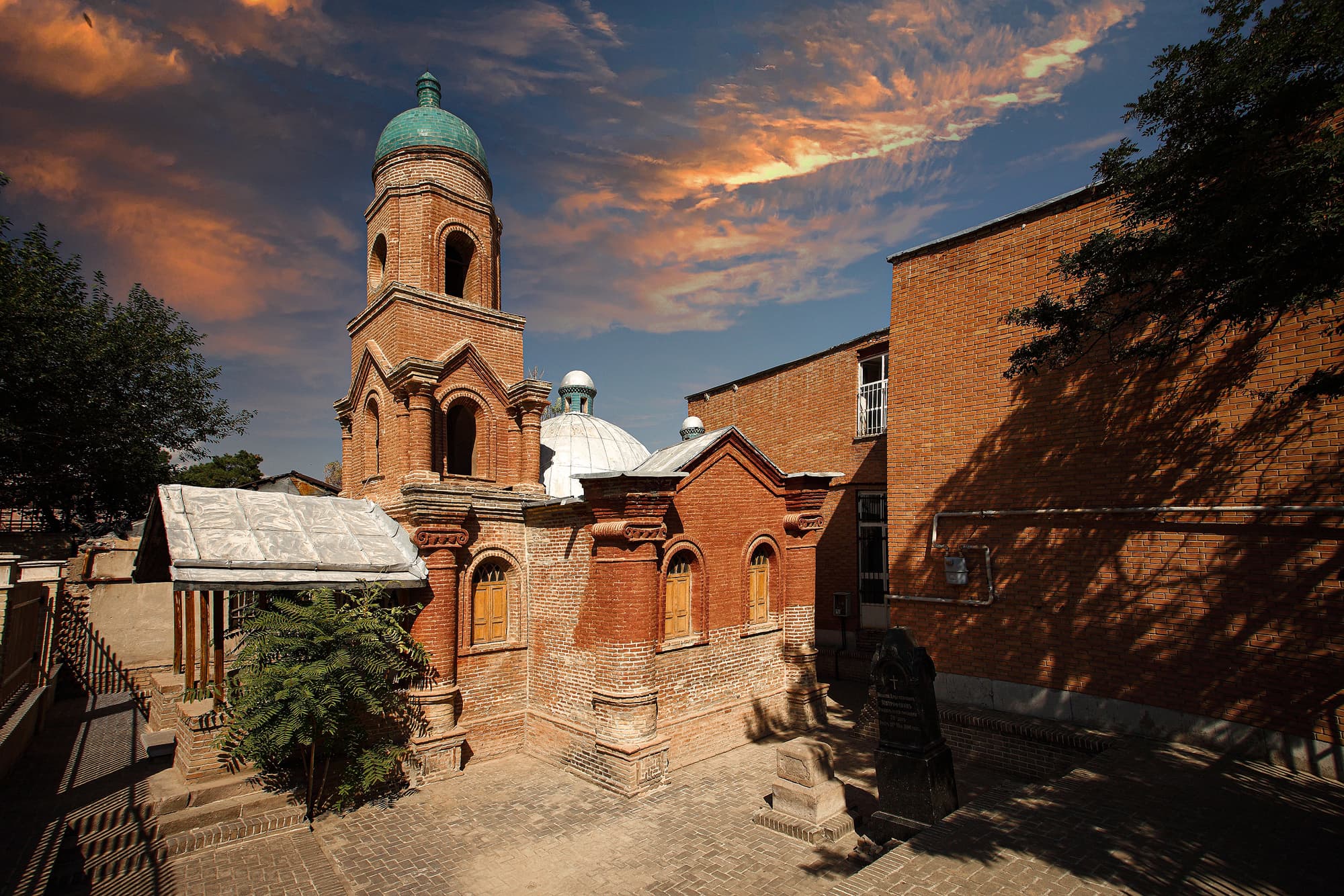 Cantor Church