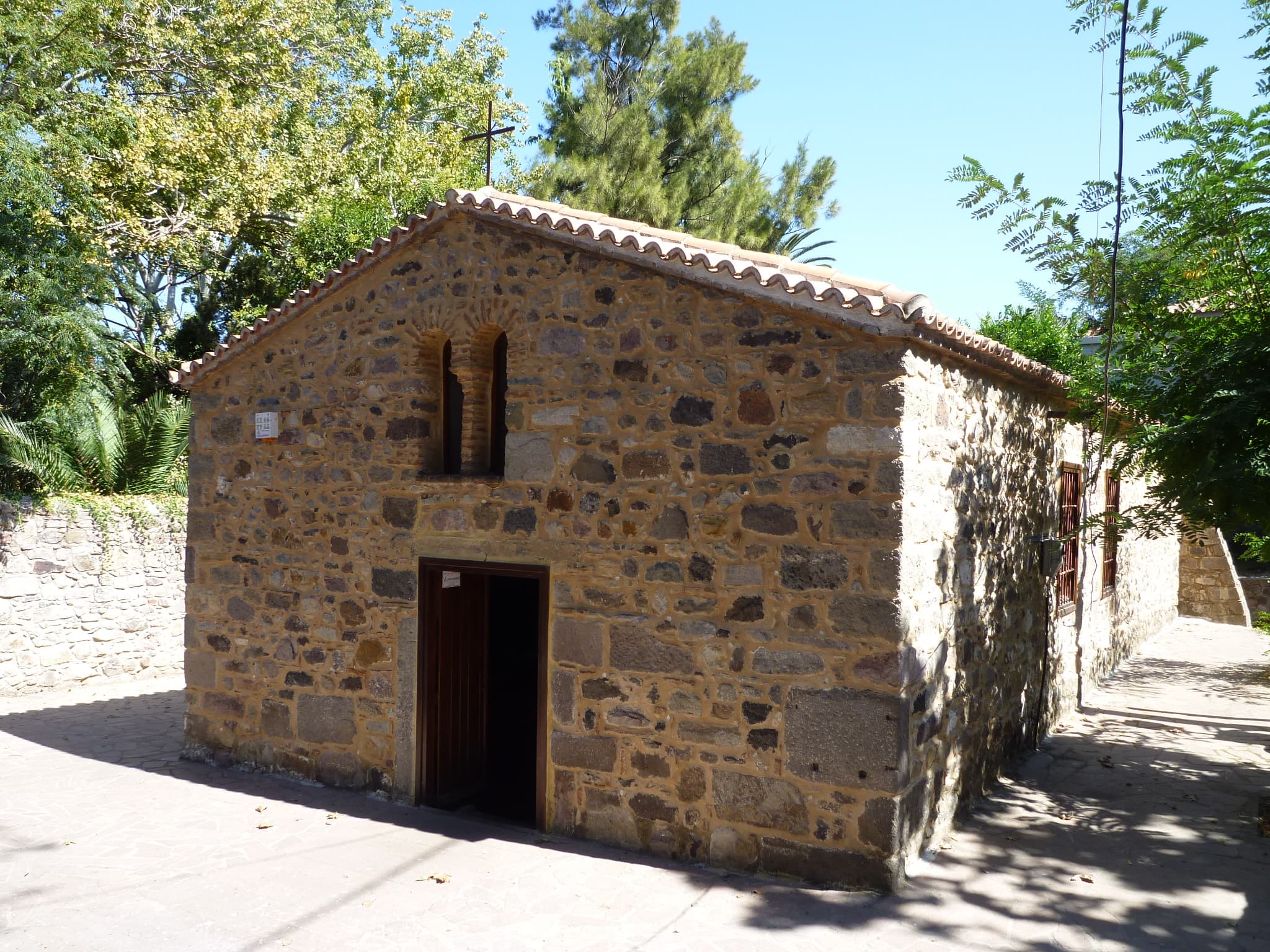 Church of Agios Nikolaos, Petra