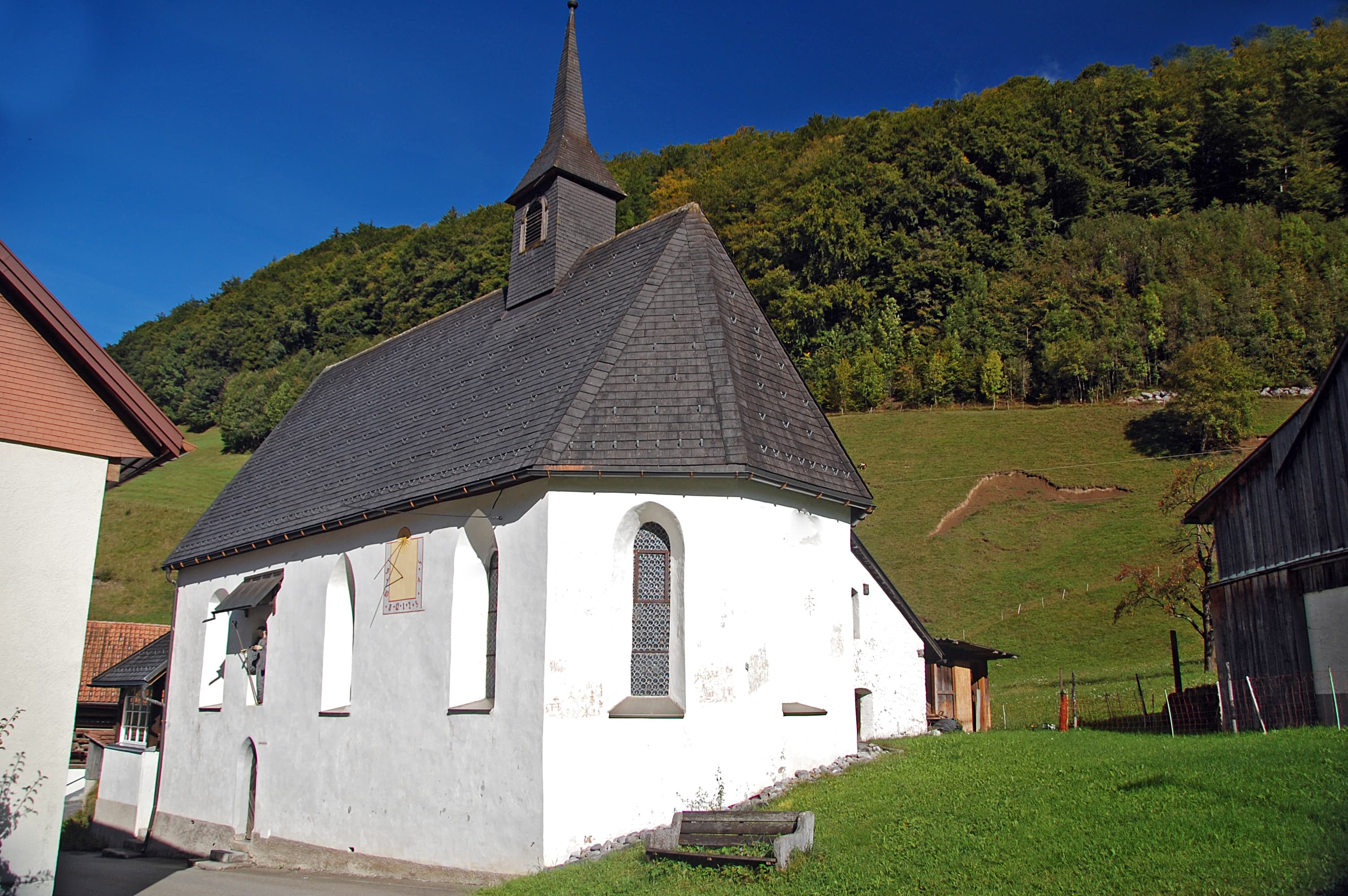Kapelle Sankt Leonhard, Bings