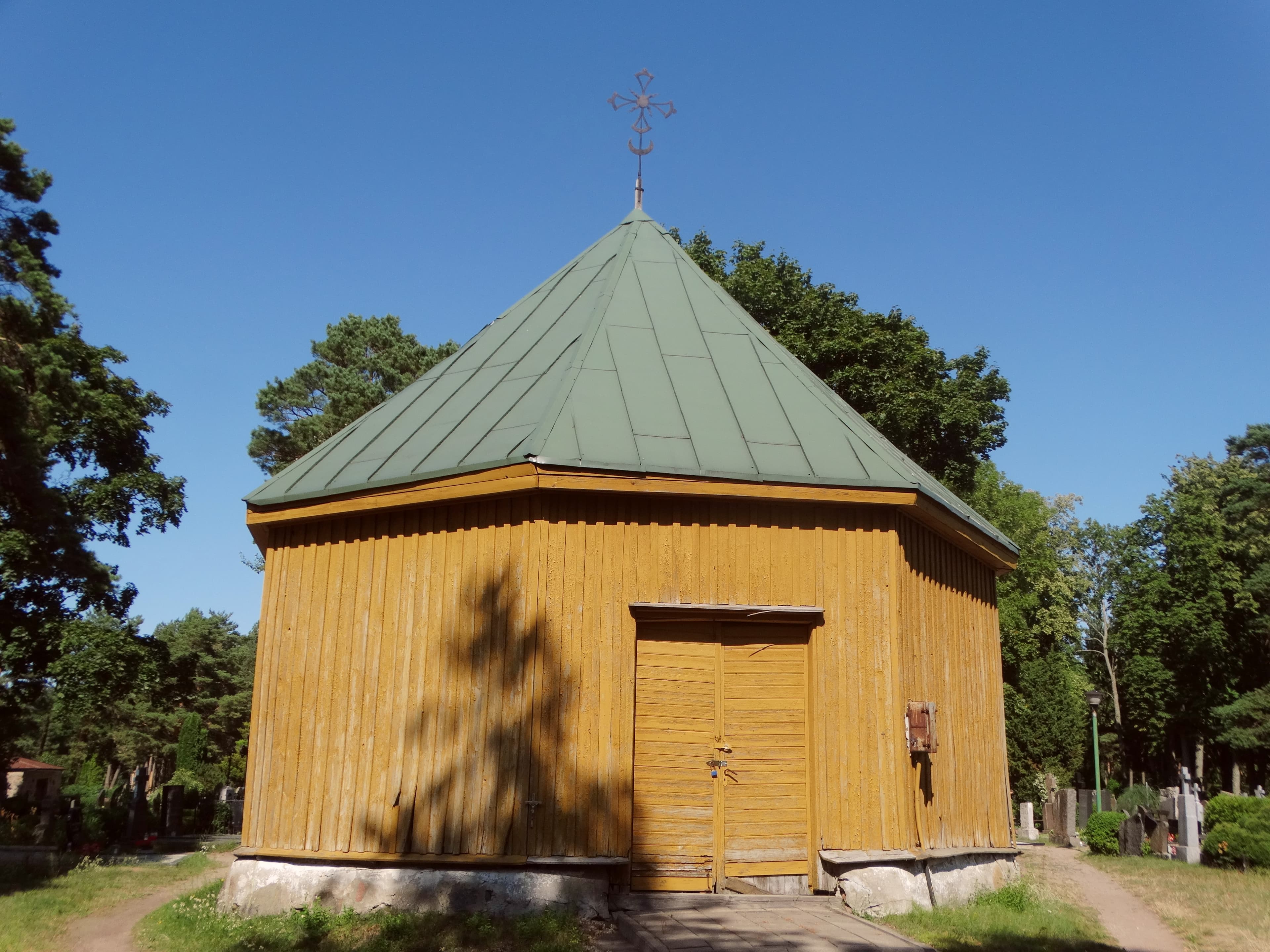 Palanga cemetery chapel