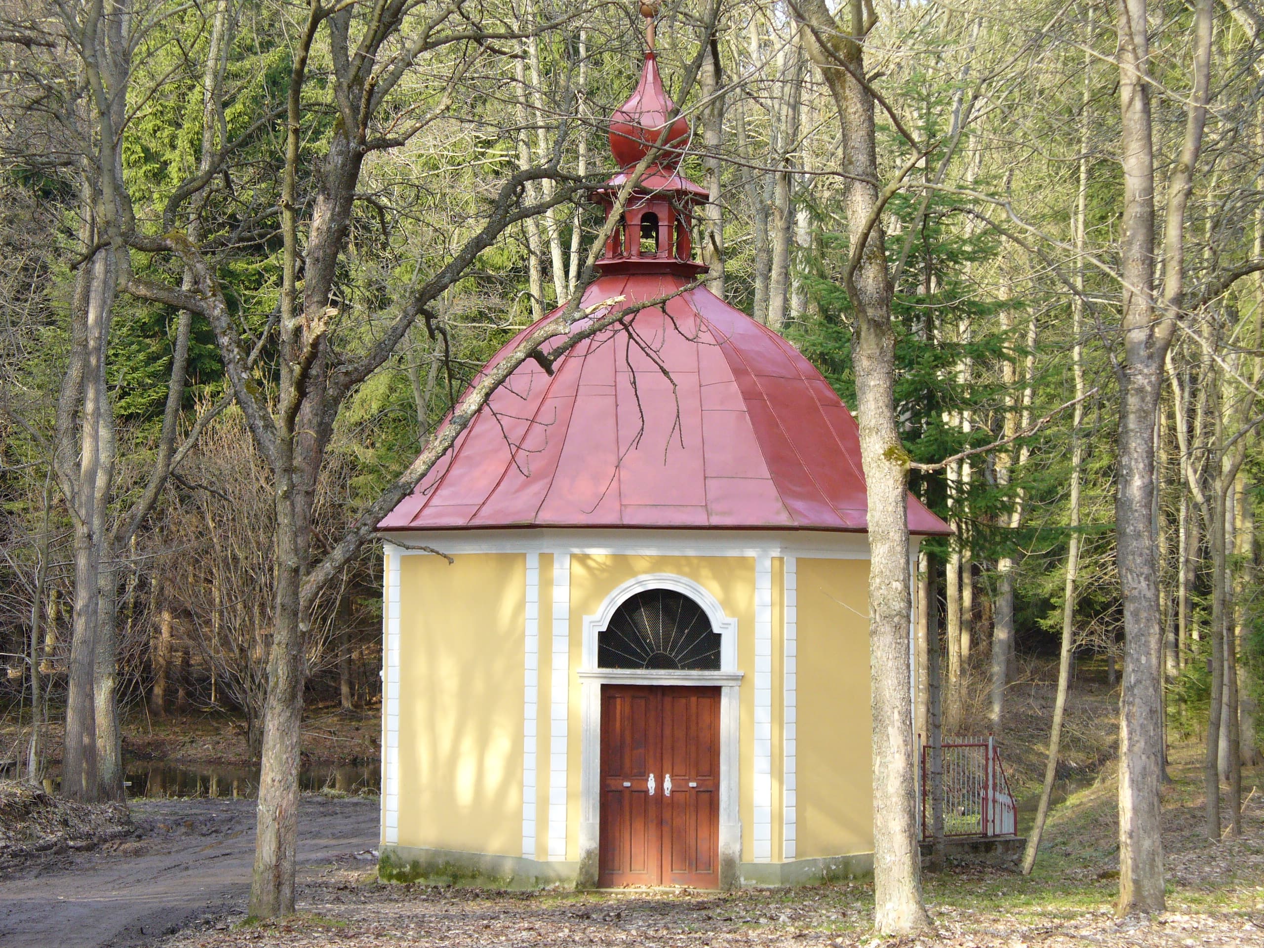 Spring chapel in Pohled