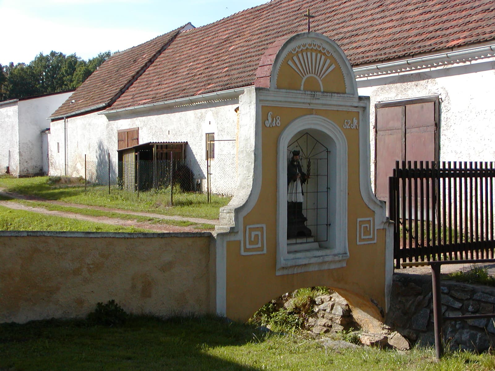 Kaplička v Záboří