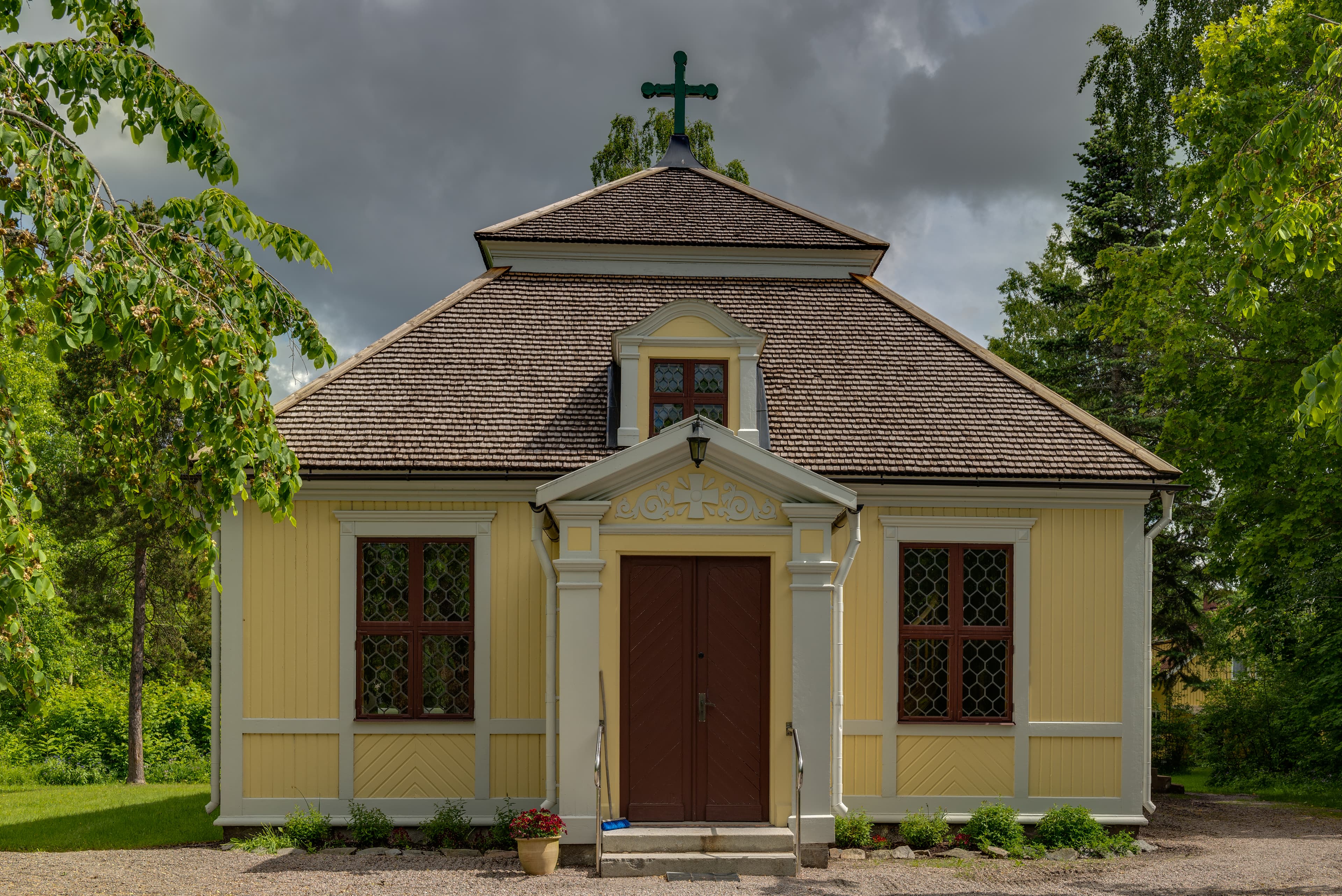 Karlholms kyrka