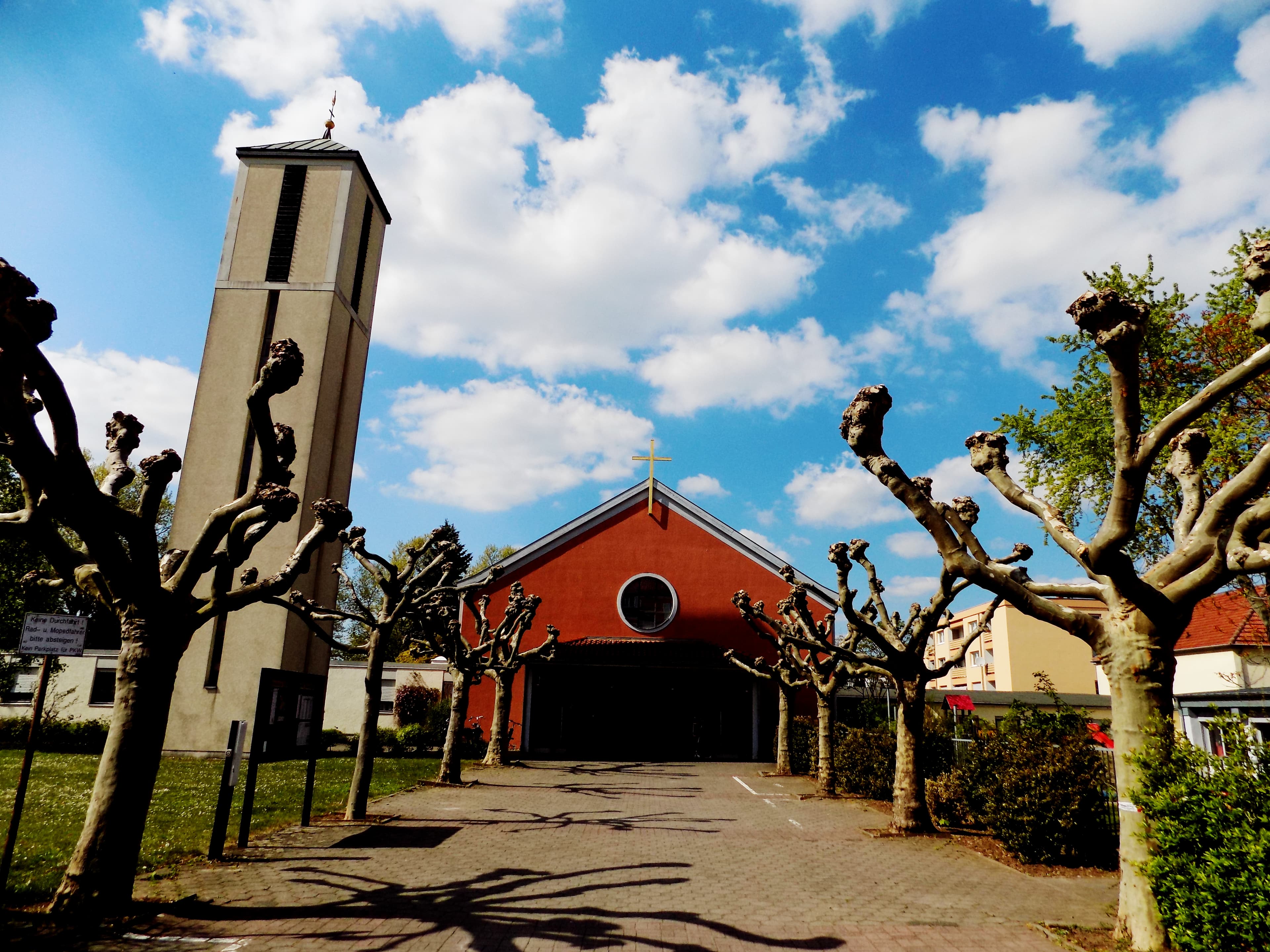 St. Amandus, Neuhausen
