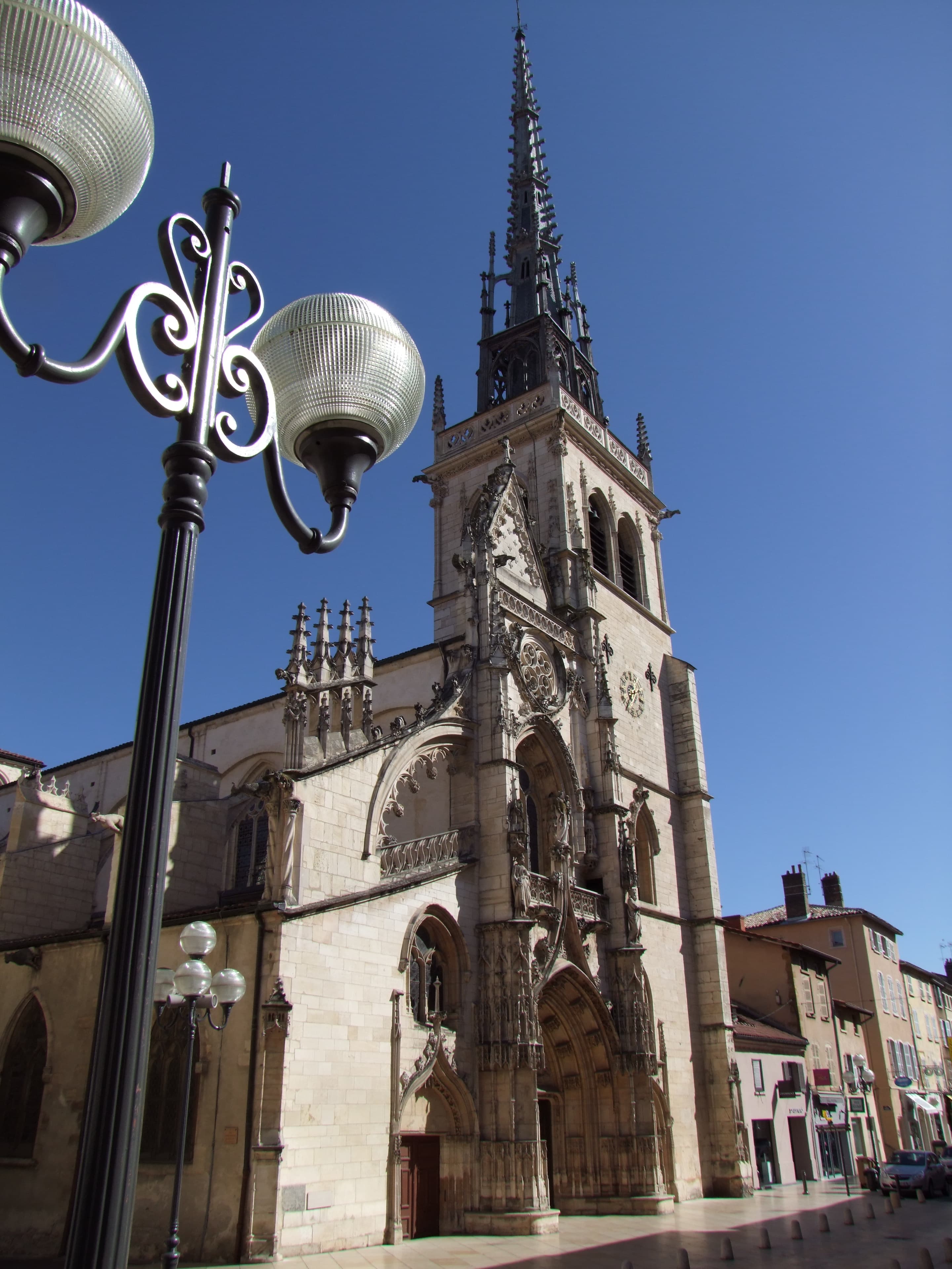 Église Notre-Dame-des-Marais de Villefranche-sur-Saône