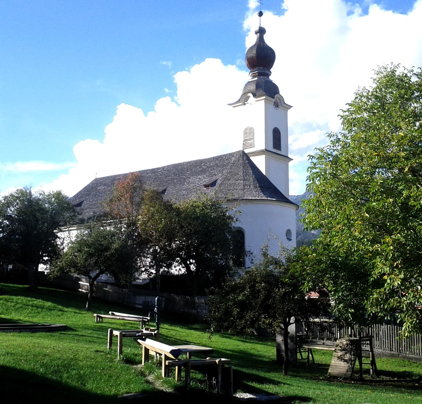 Pfarrkirche hl. Johannes d. T., Haus im Ennstal
