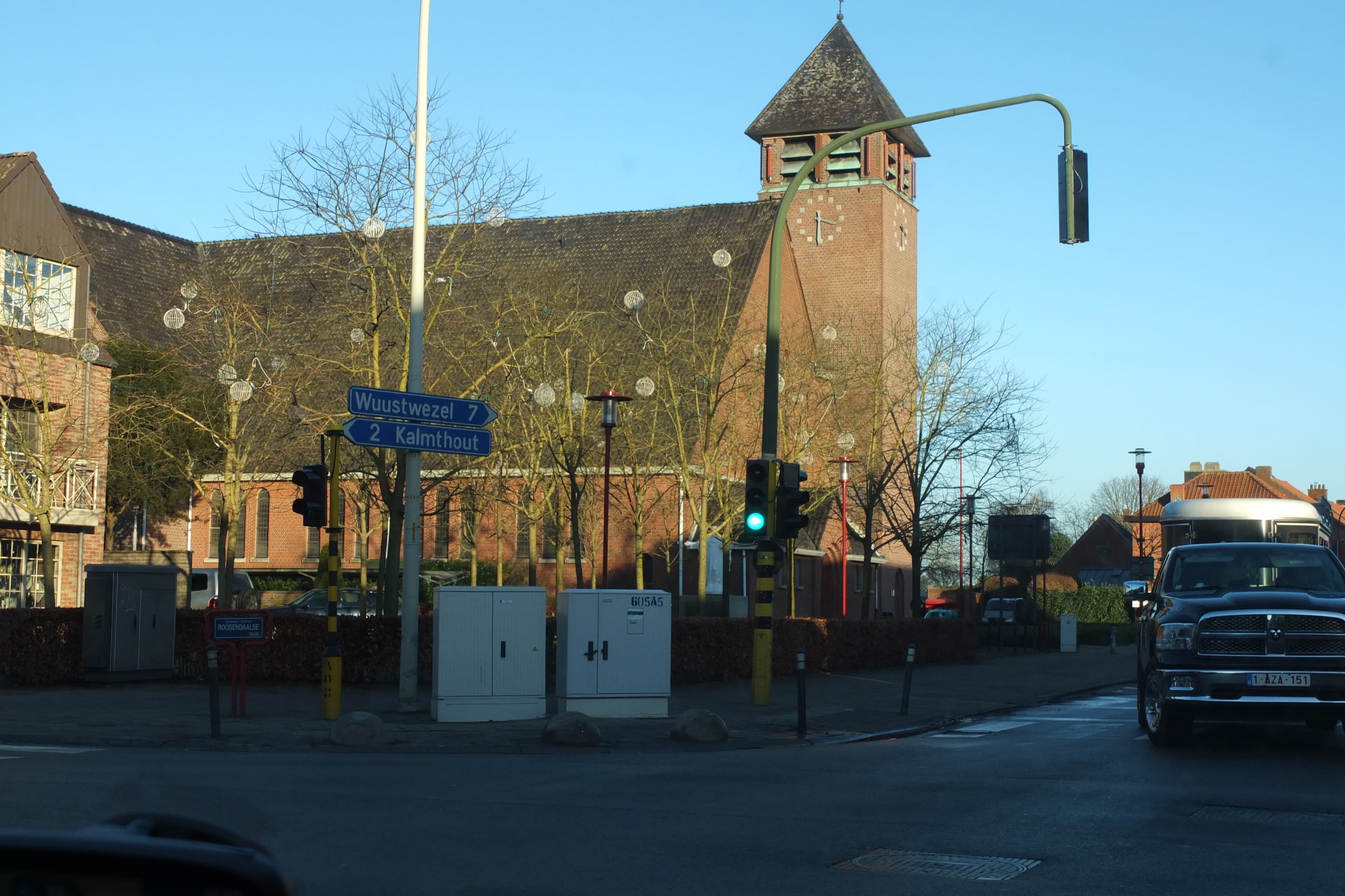 Onze-Lieve-Vrouw-Bezoekings- en Bijstandkerk