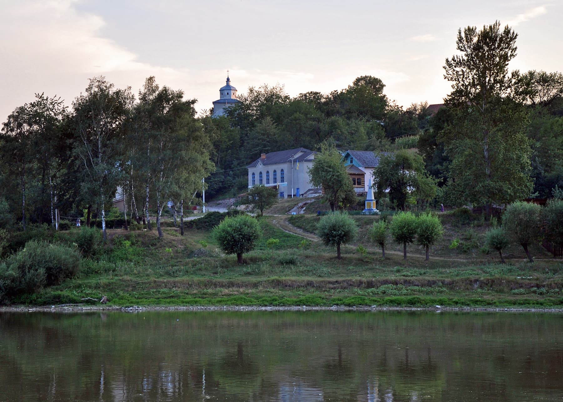 Church of the Intercession, Khmeleva