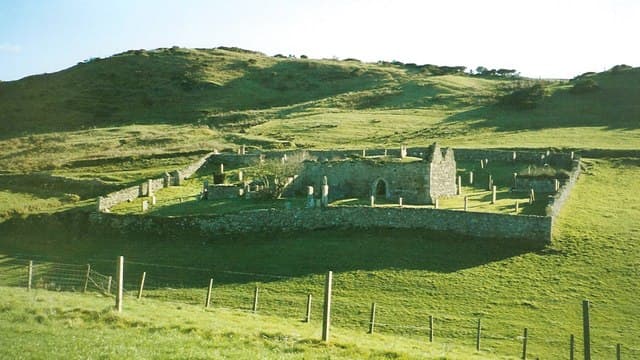 Kilkivan, Old Parish Church and graveyard