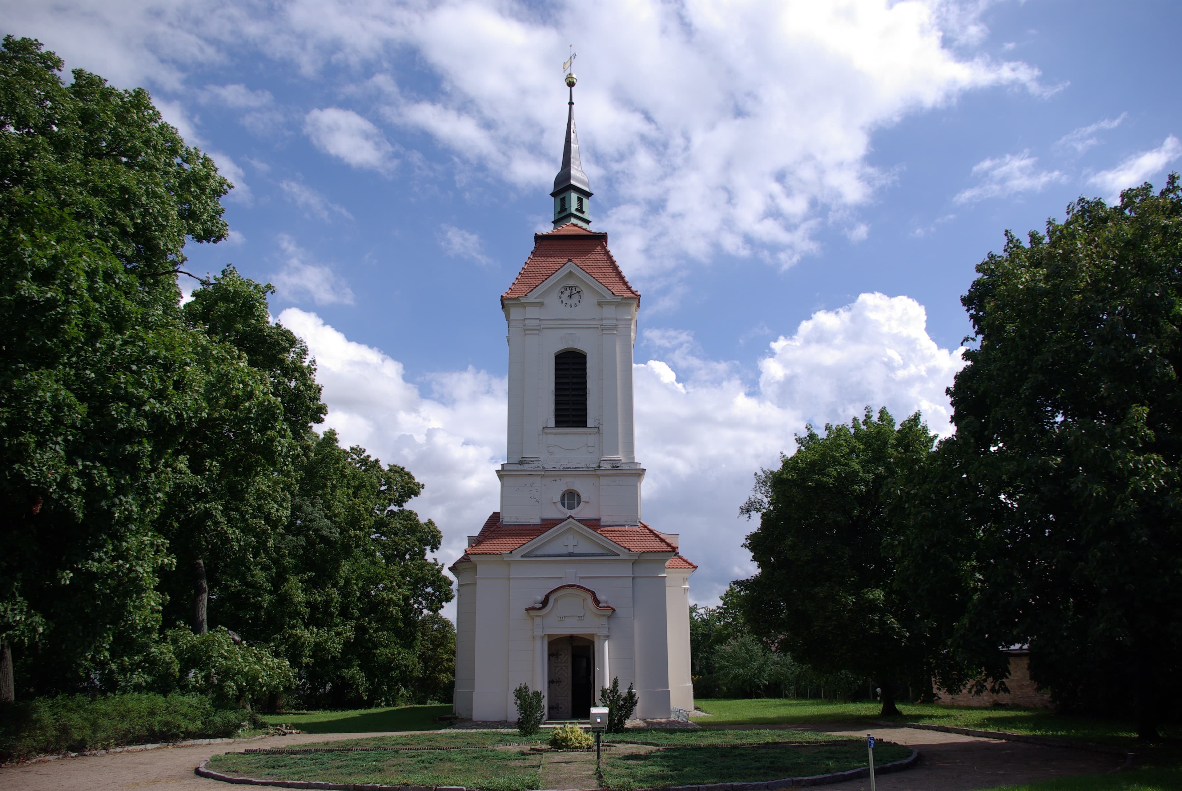 Village church in Altranft