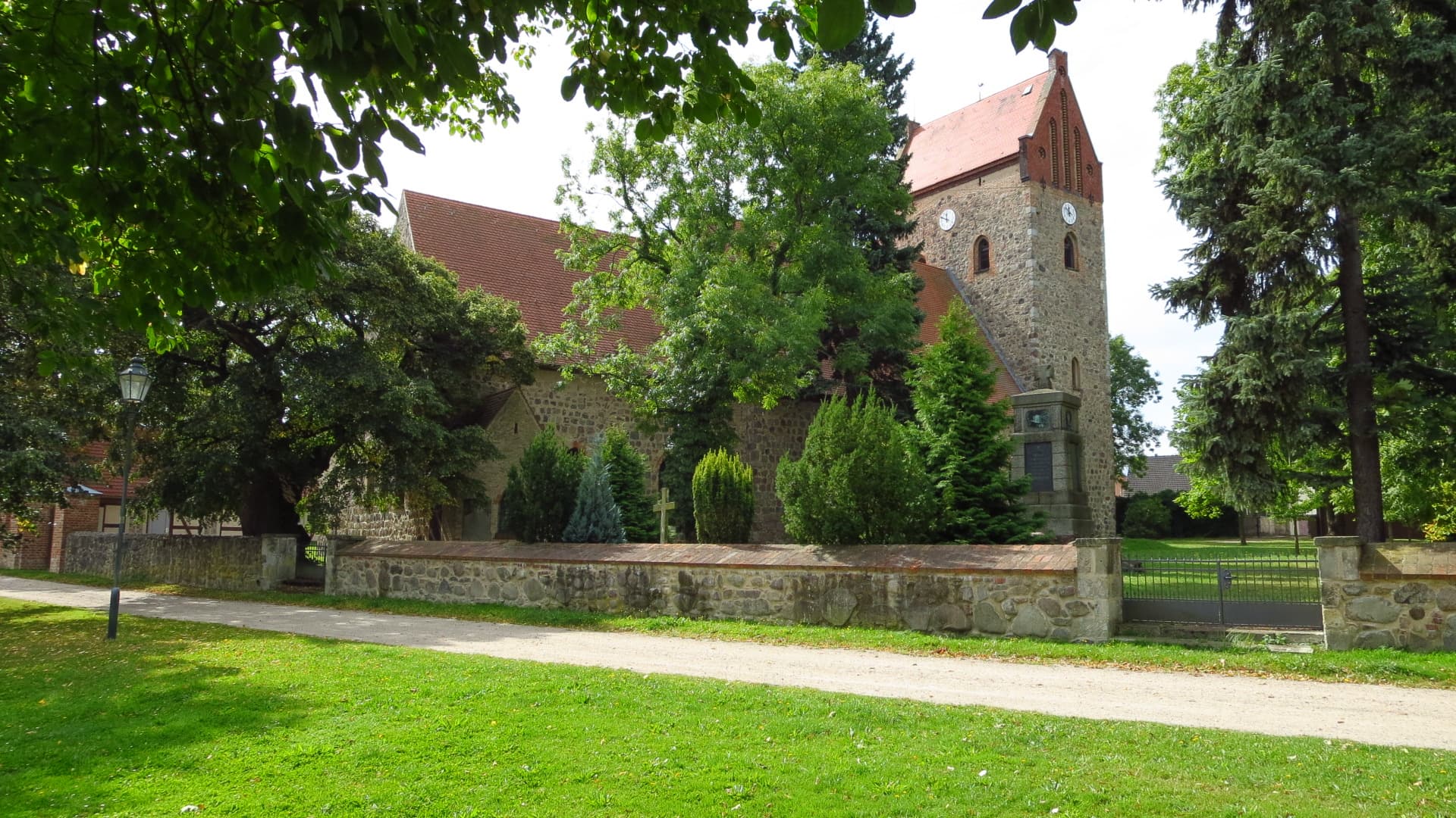 Village church Blumberg (Ahrensfelde)