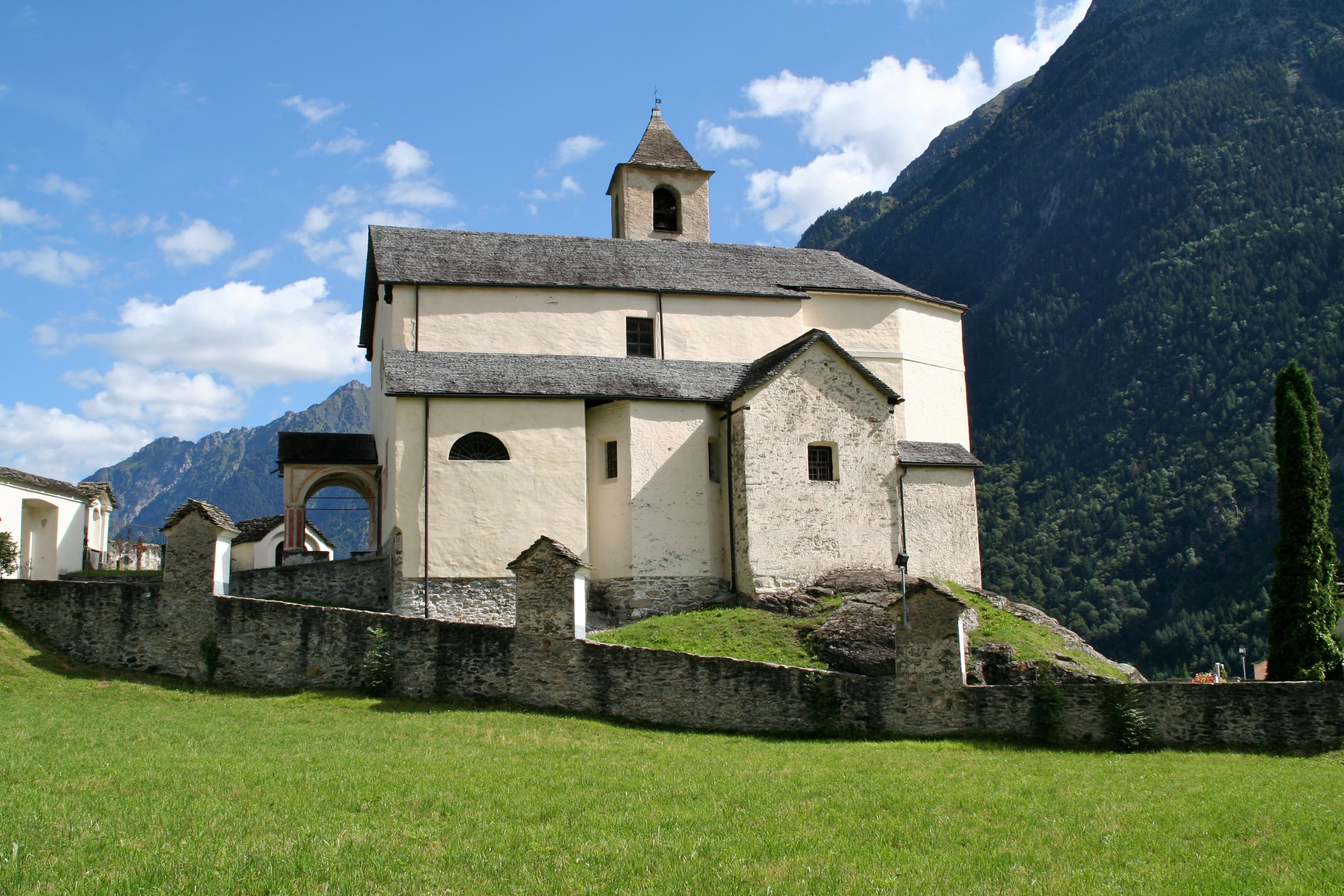 Chiesa Santi Nazario e Celso Corzoneso