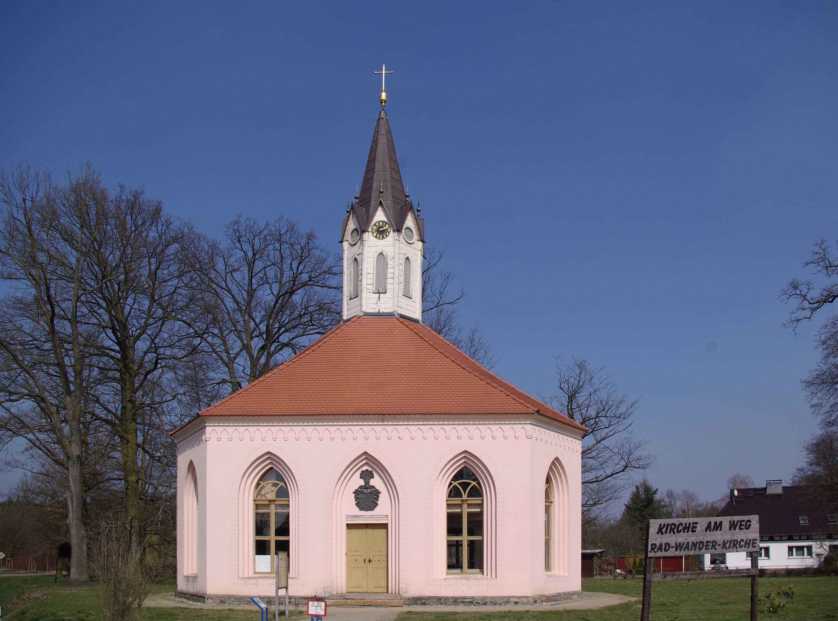 Manor church Dannenwalde