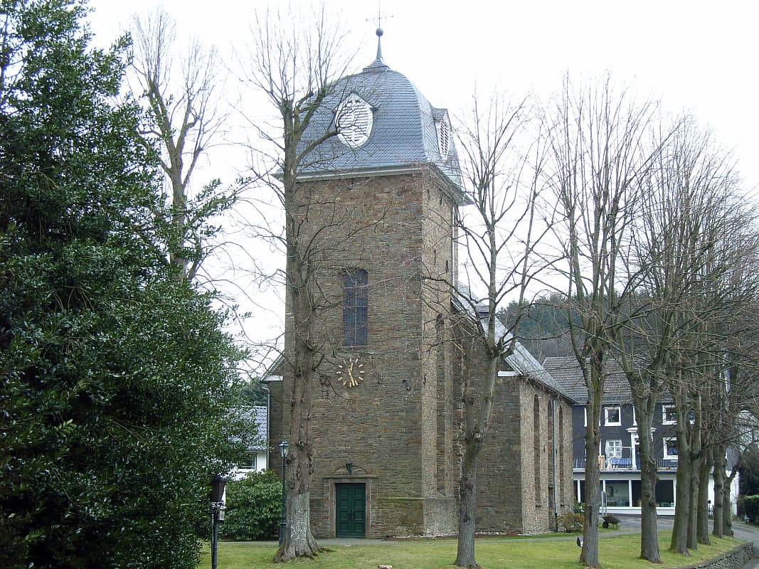 Evangelische Kirche Gummersbach-Hülsenbusch