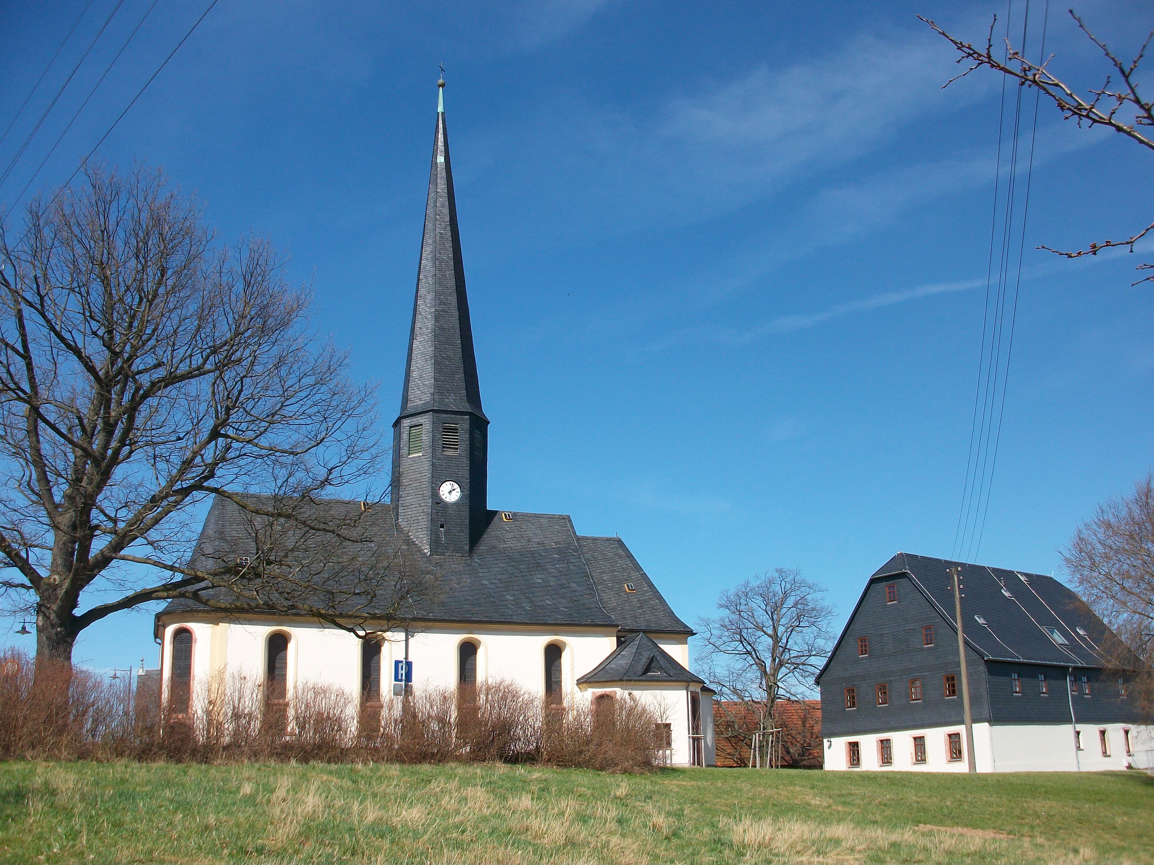 church and cemetery Langenchursdorf