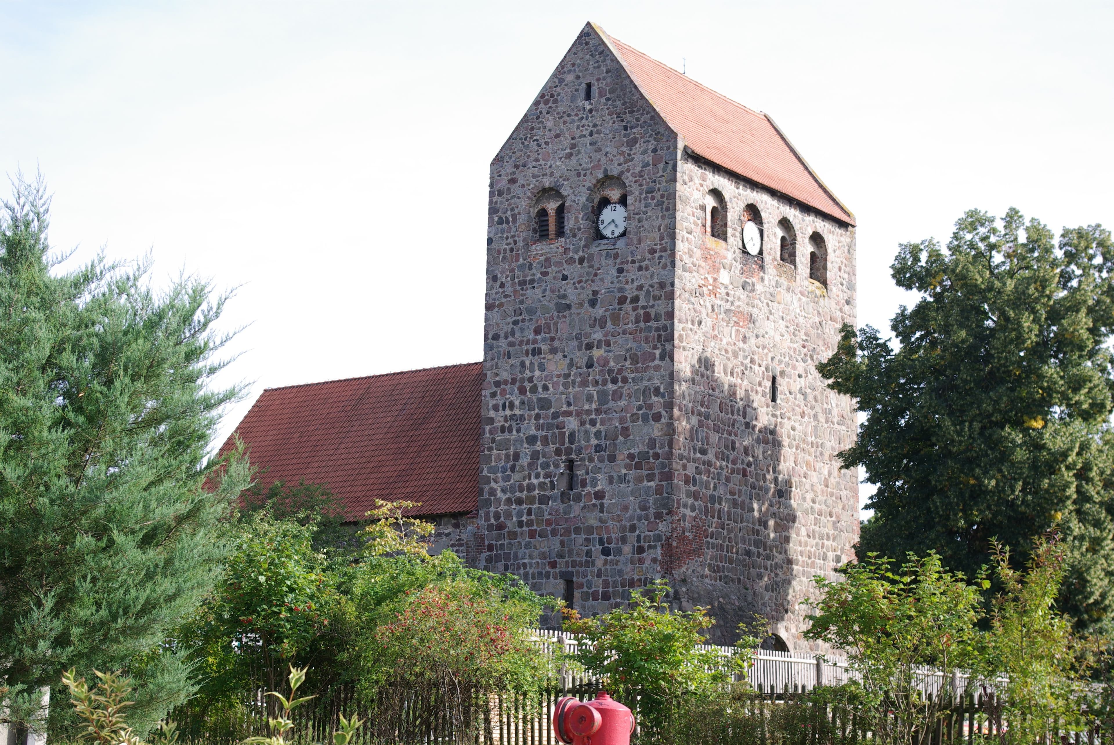 Village church Reetz