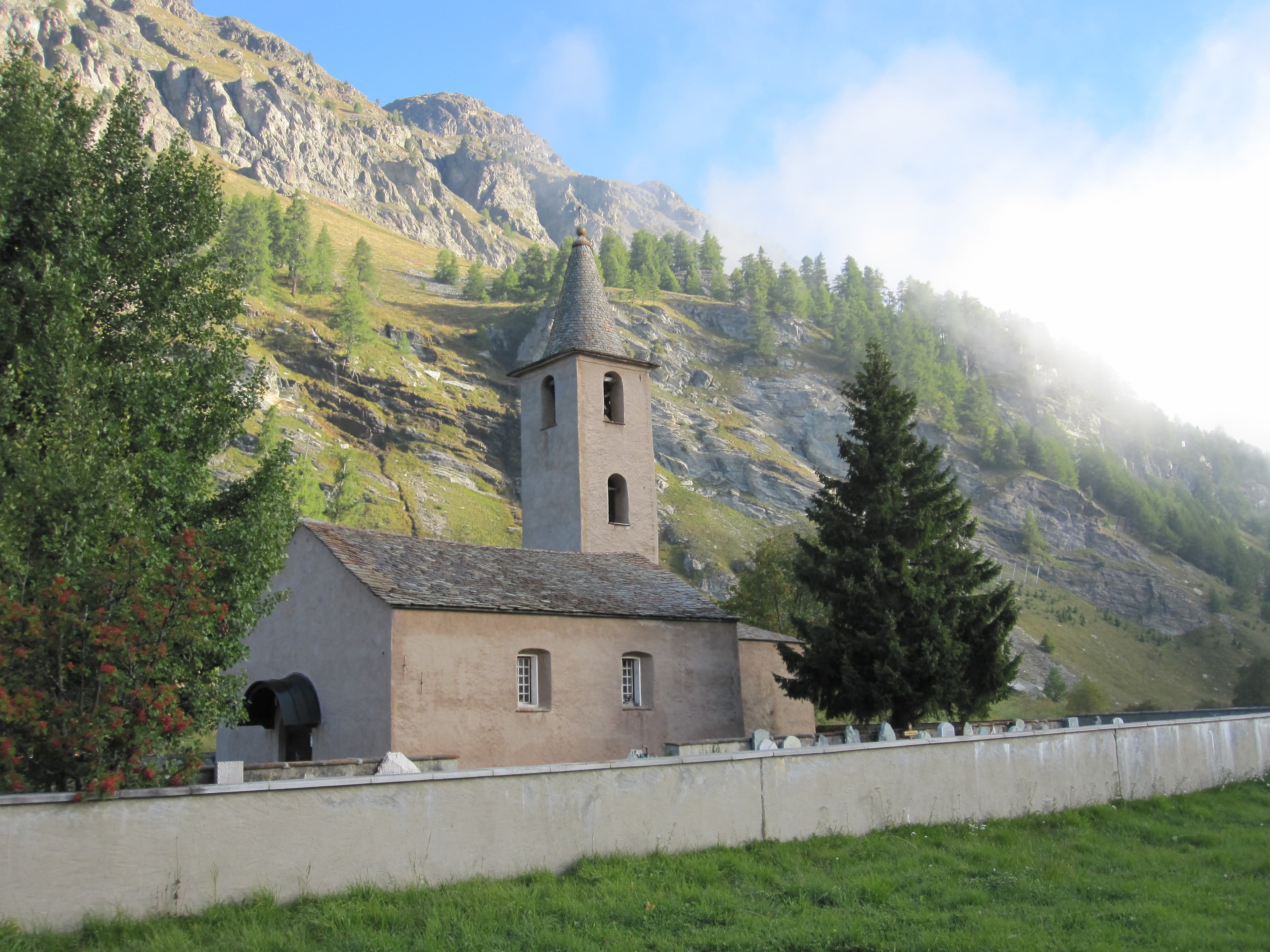 Baselgia refurmeda San Luregn, Sils