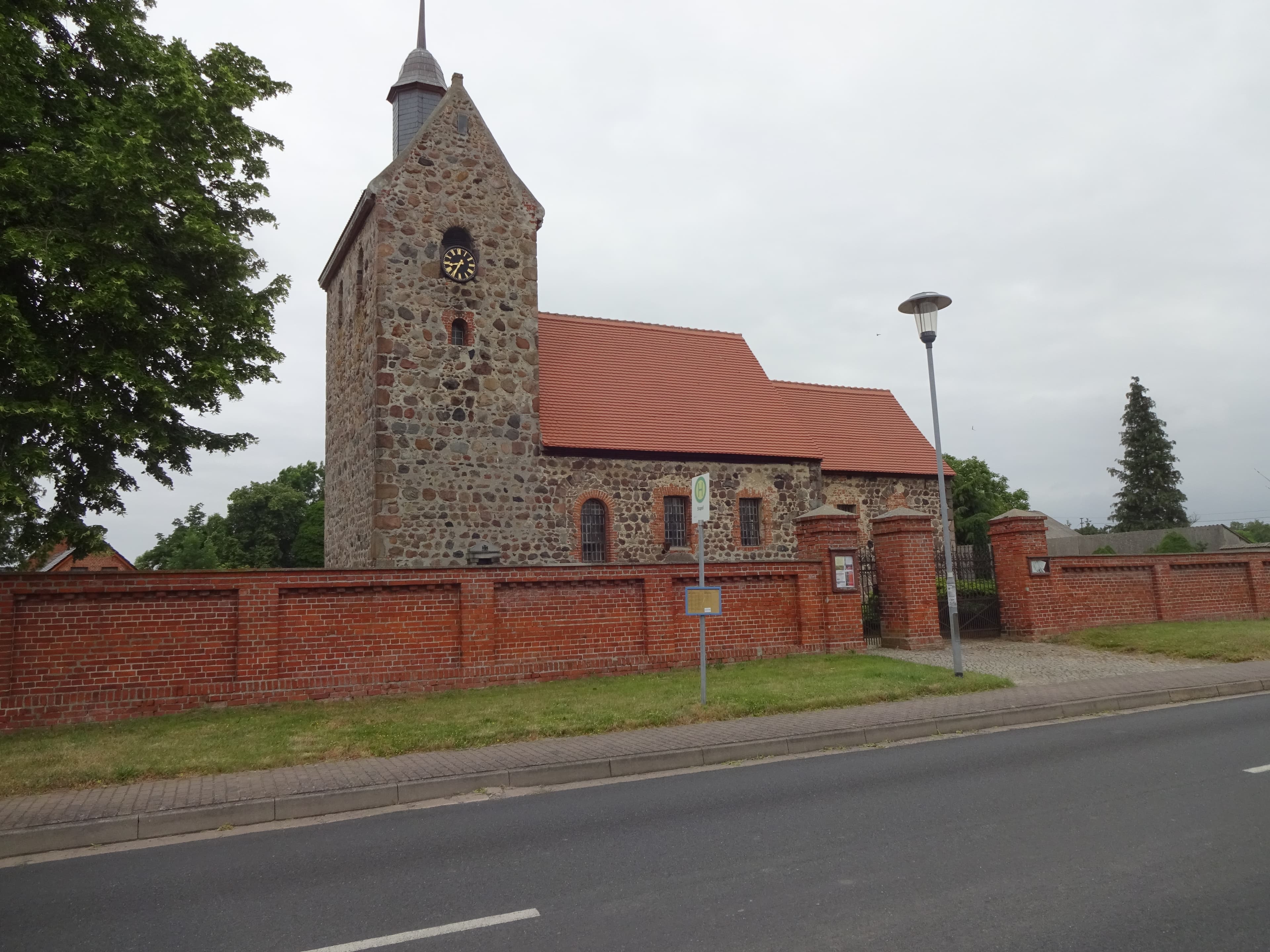 Dorfkirche Stapel