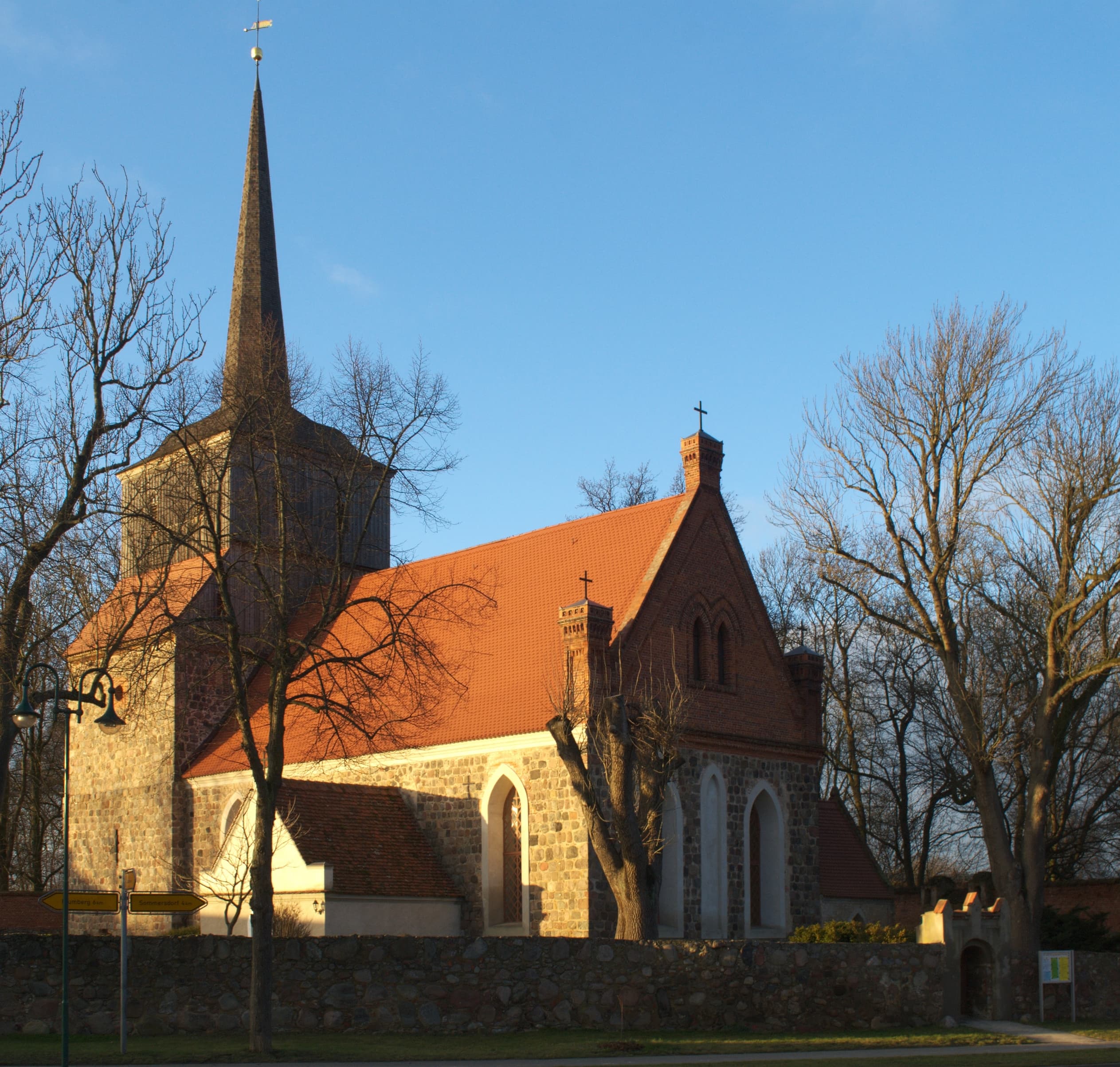 Village church Wartin