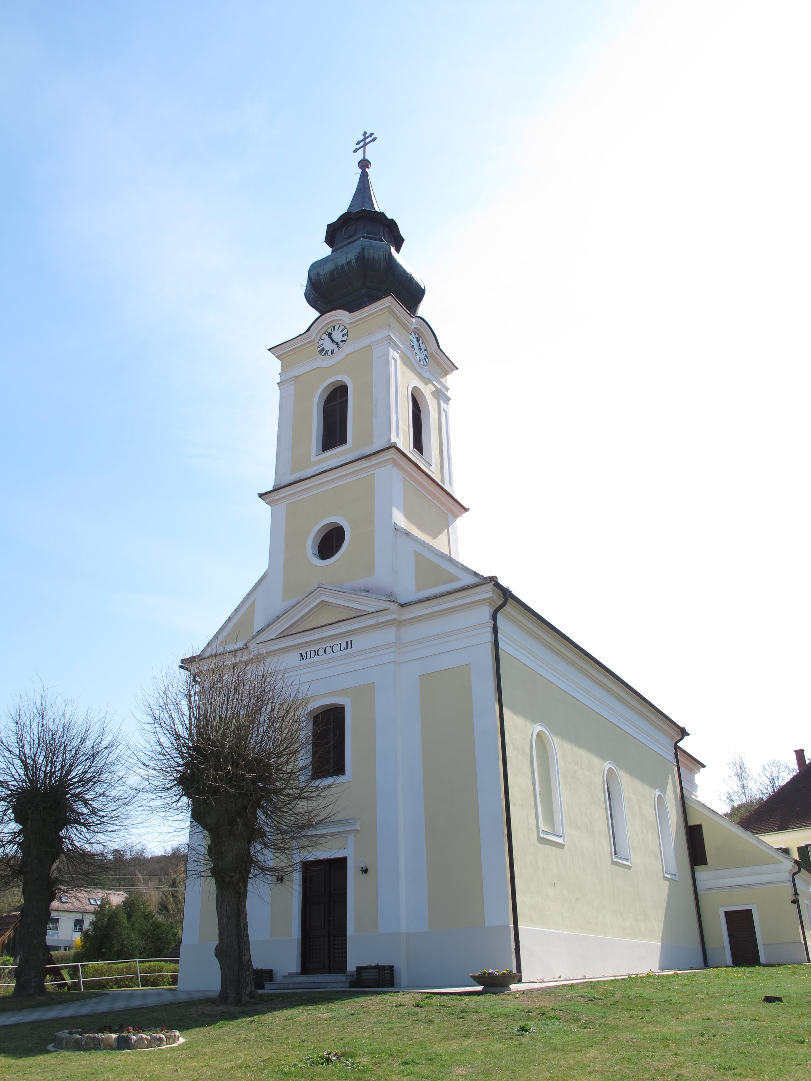 Holy Cross Church