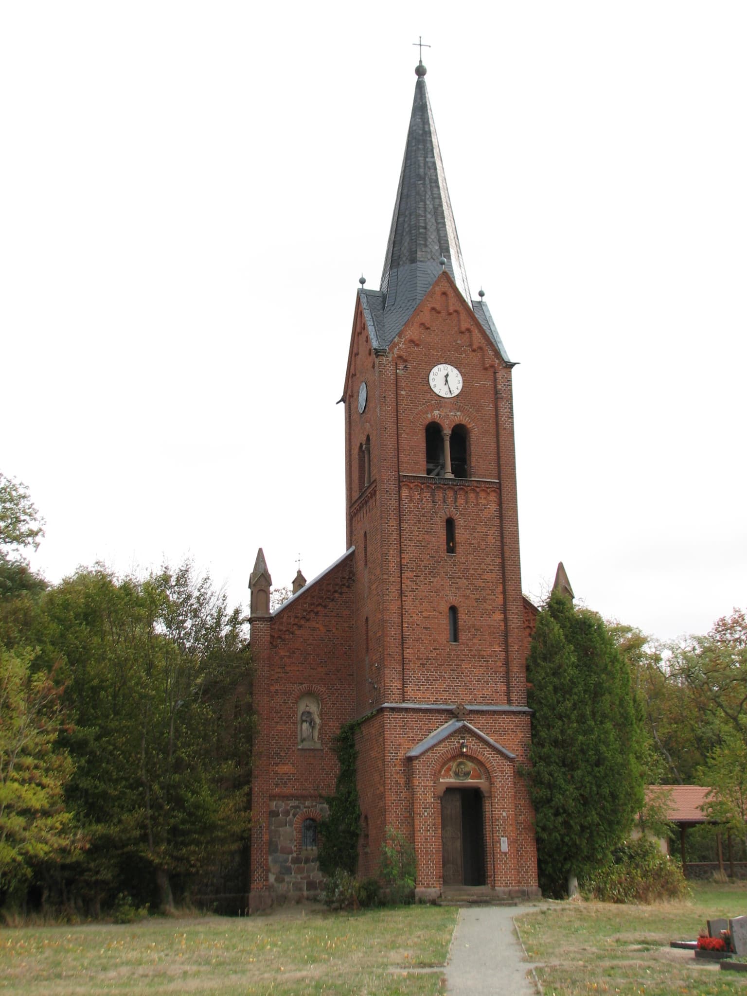 Protestant Church (Vinzelberg)