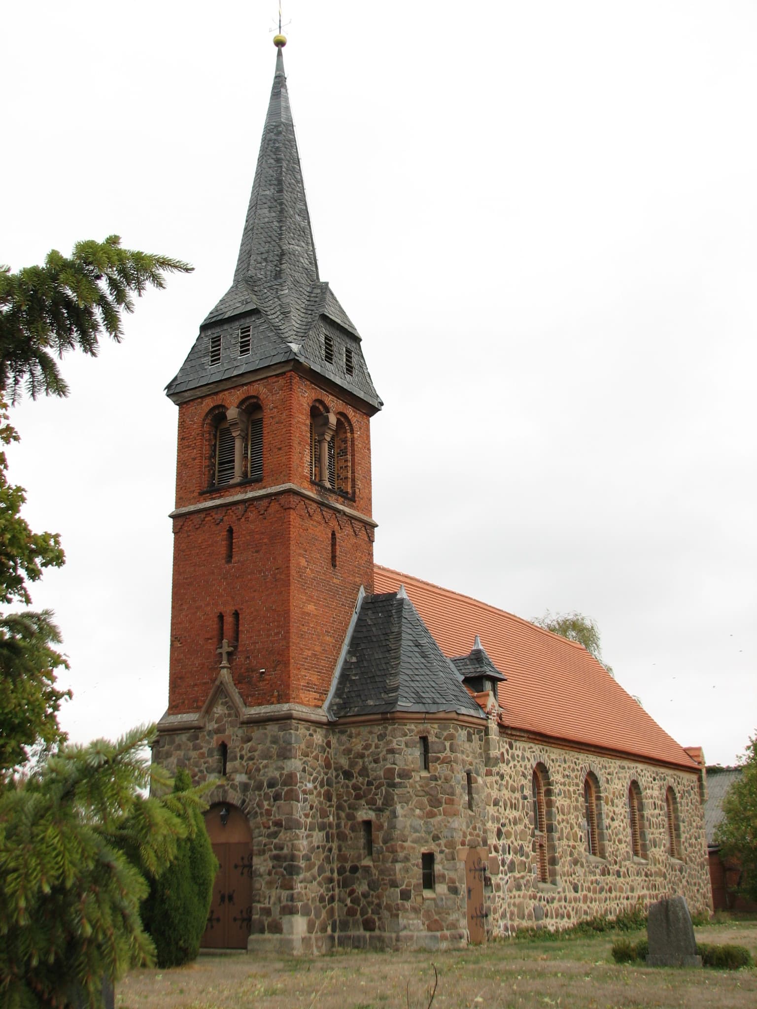 Protestant Church (Volgfelde)