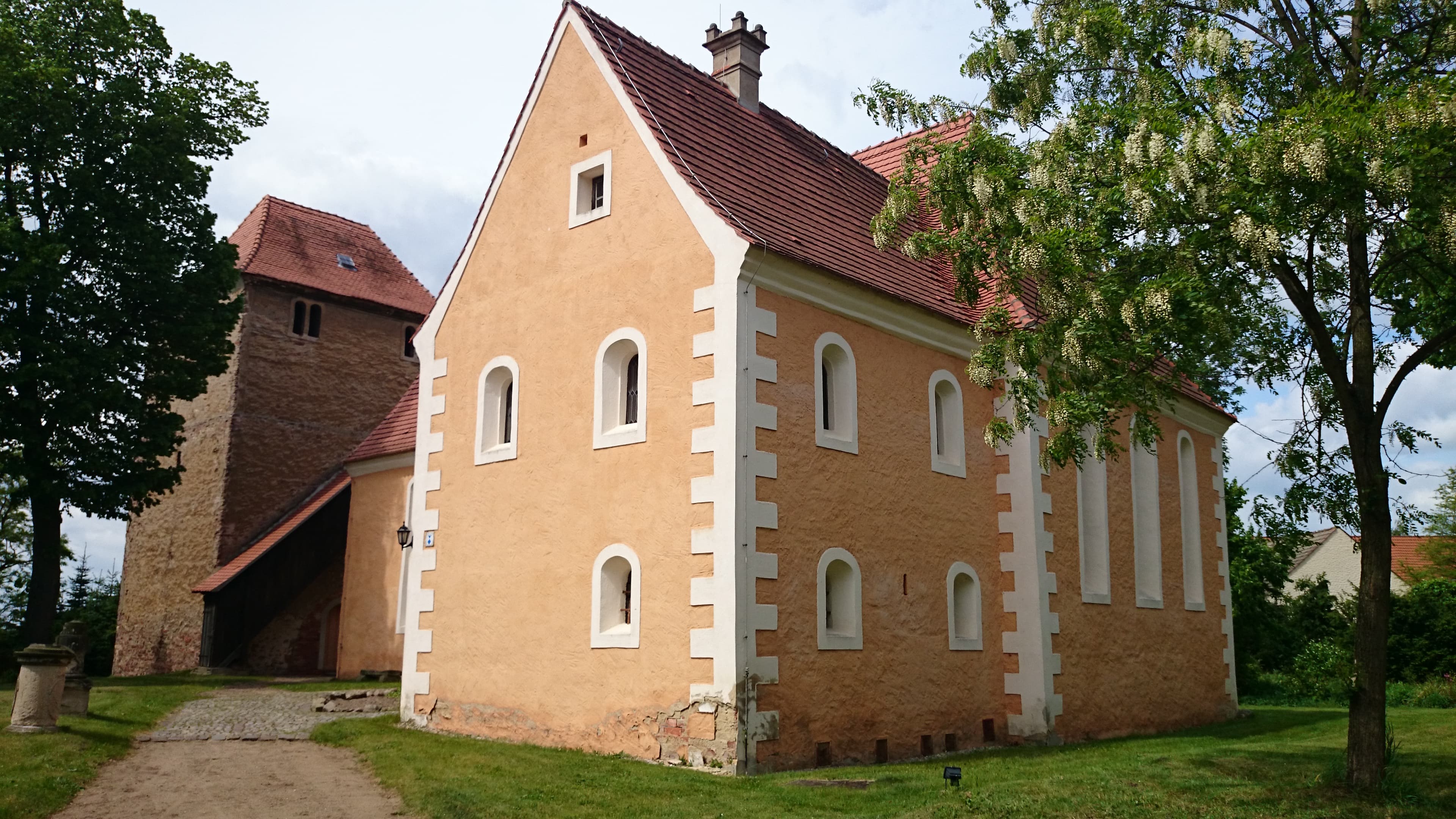 Church Zwethau