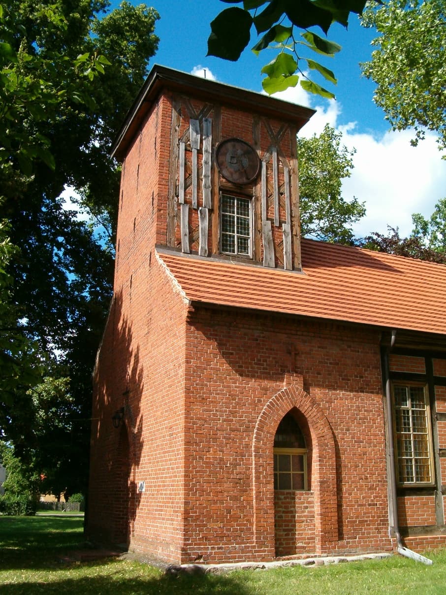 Wutzetz church