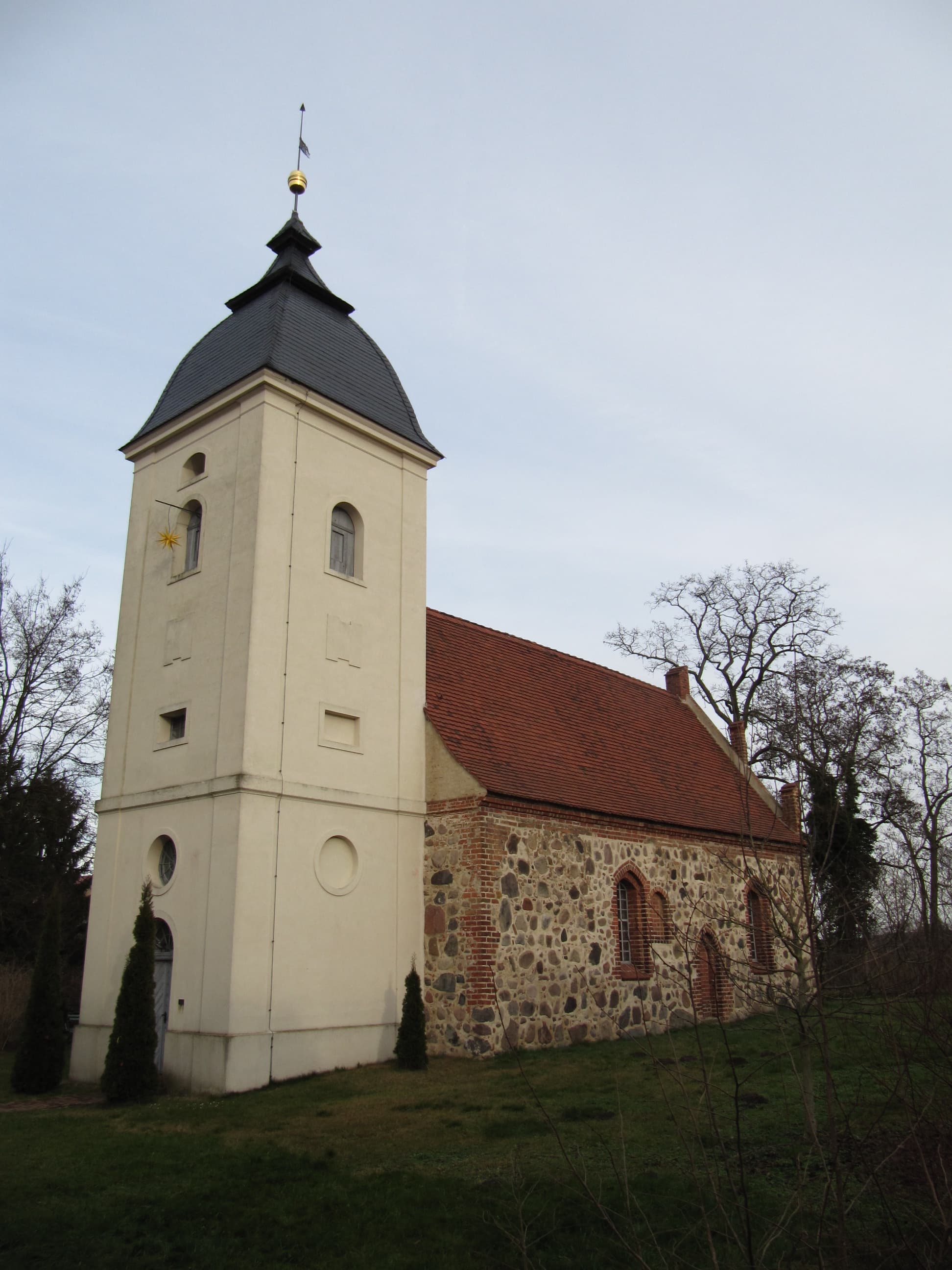 Village church Gortz