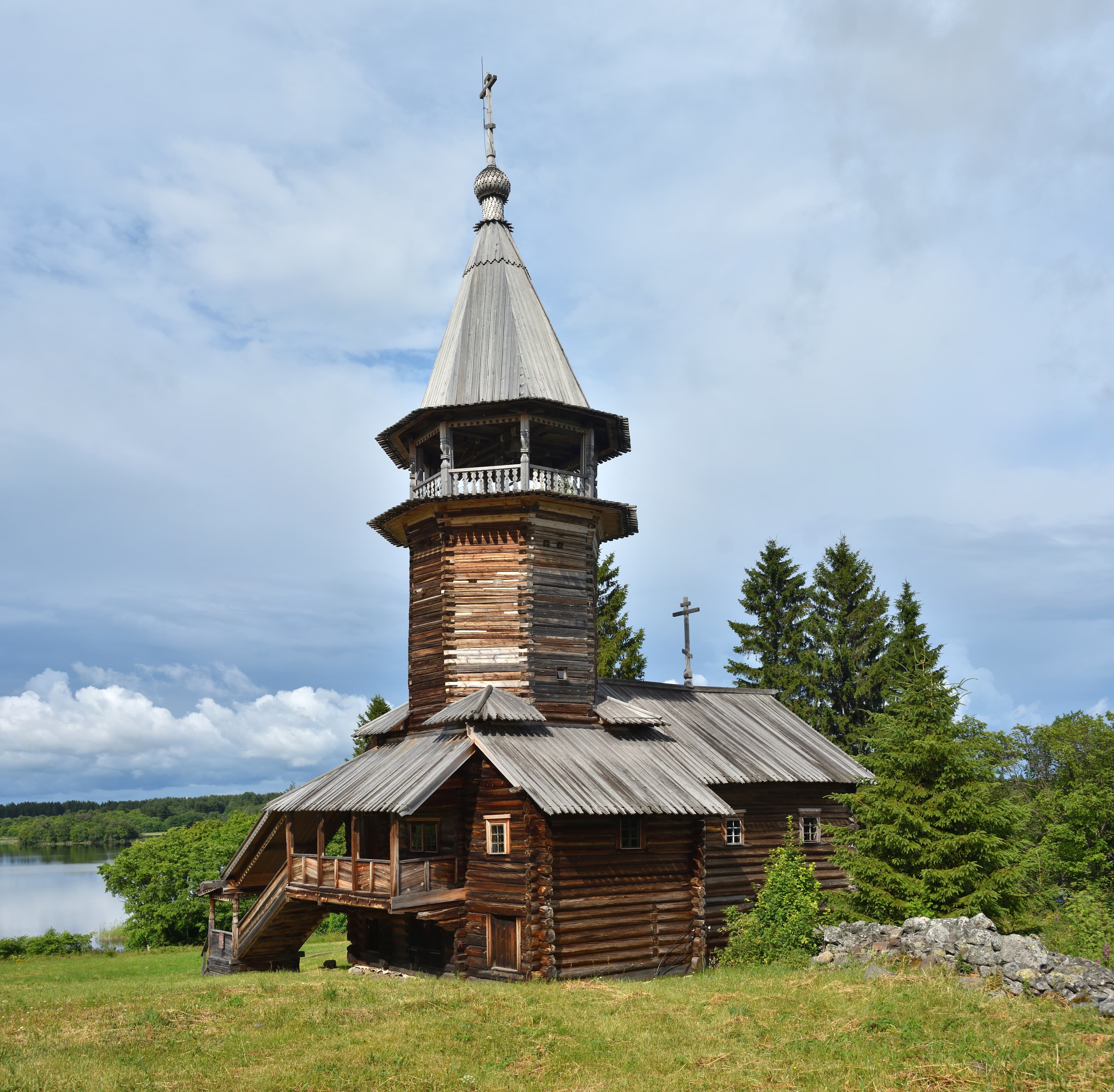 Chapel of the Three Holy Hierarchs from Kavgor