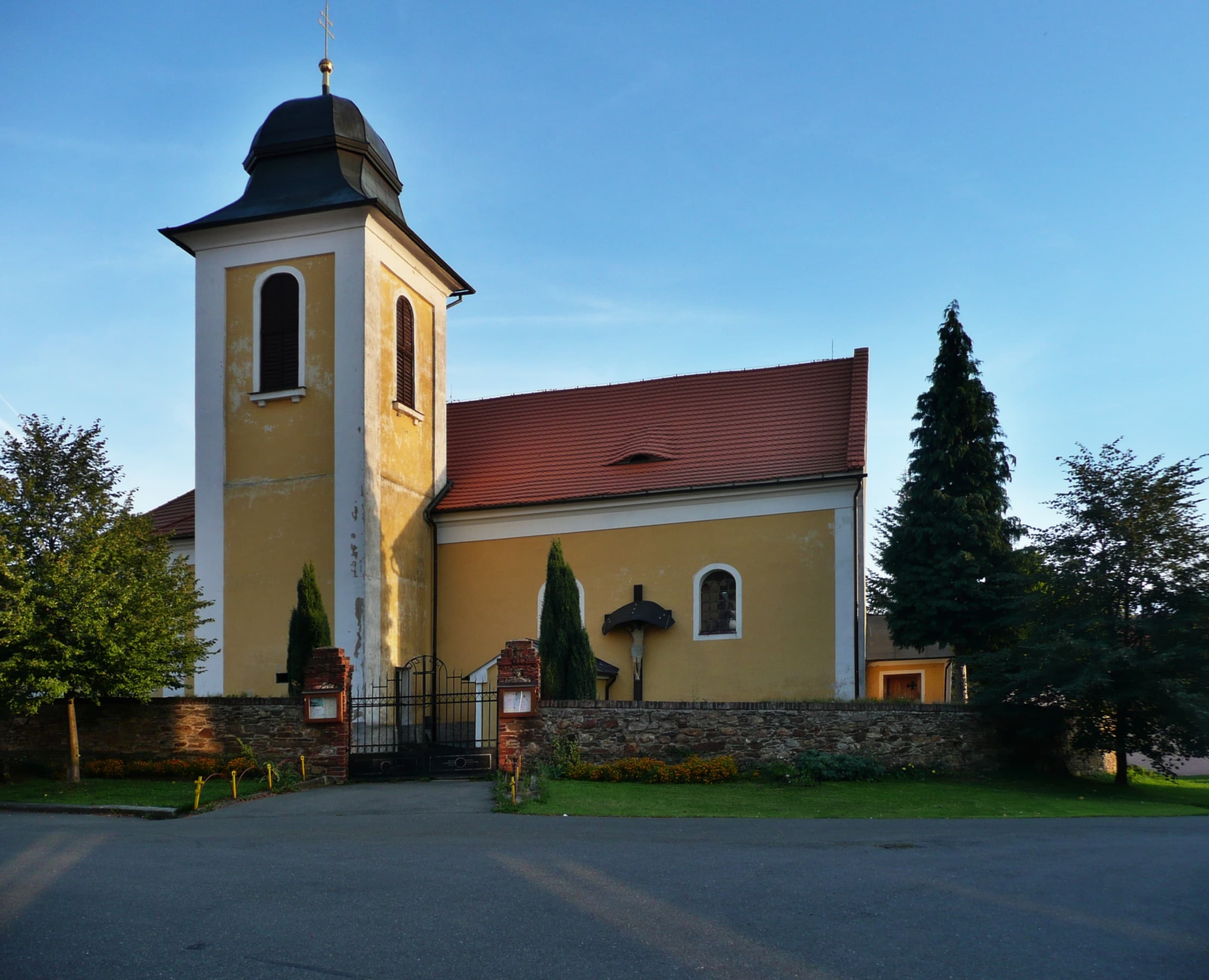 Saints Peter and Paul Church (Zdislavice)