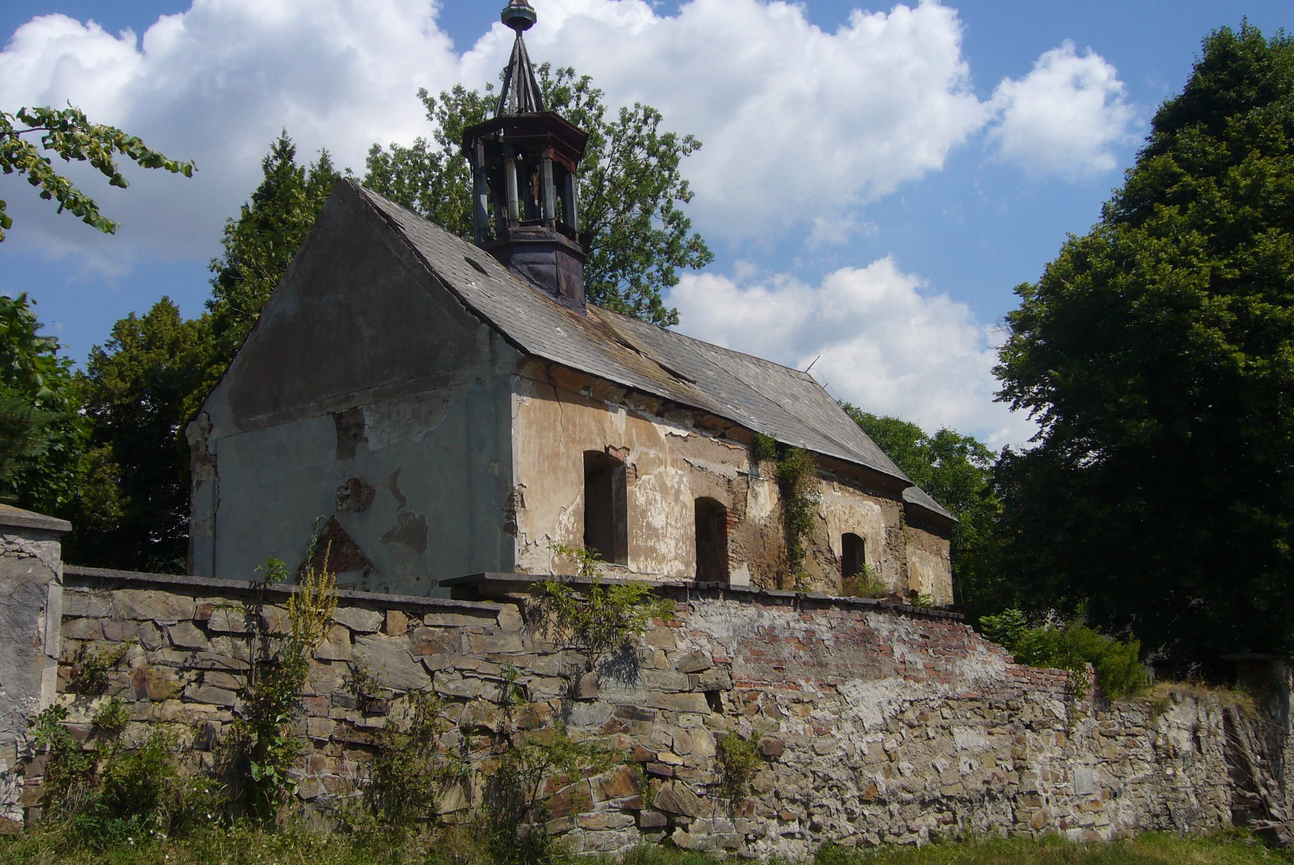 Church of Saint James the Greater (Louchov)