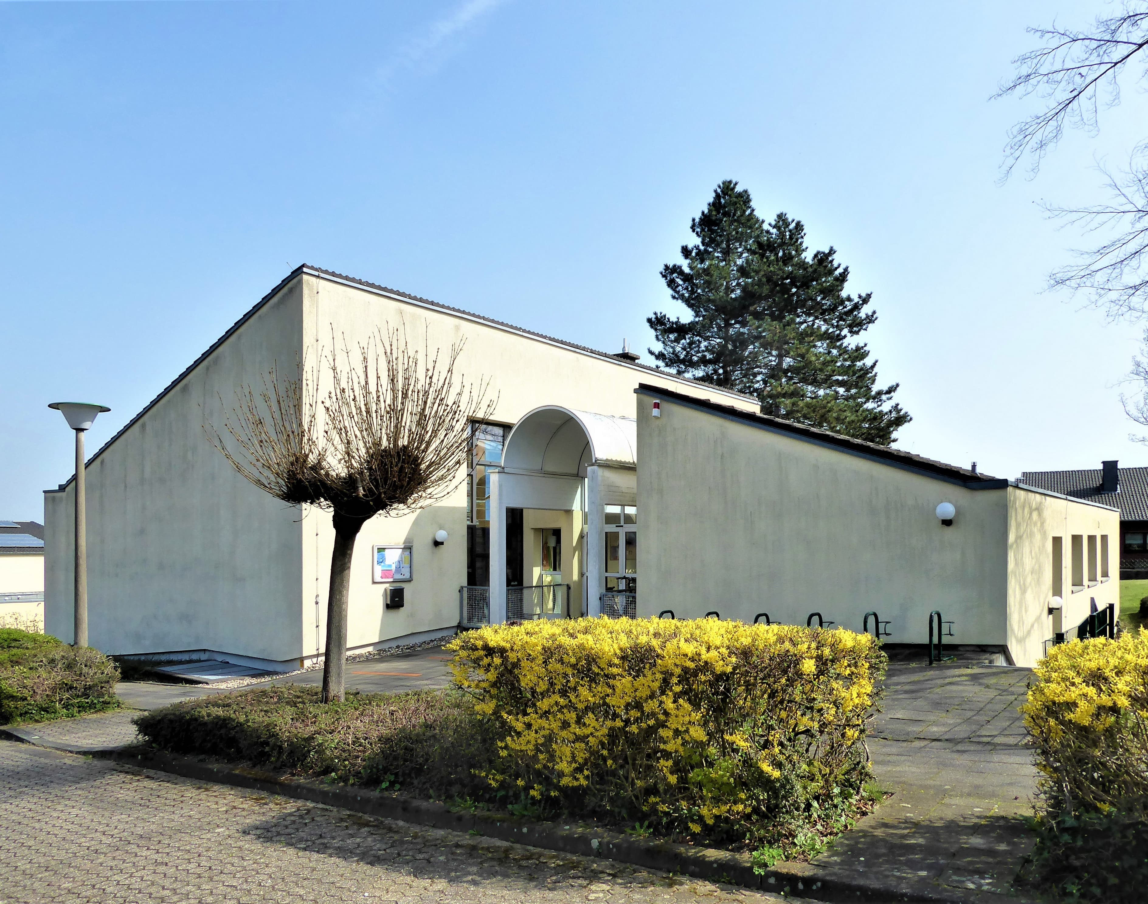 Holy Cross Church