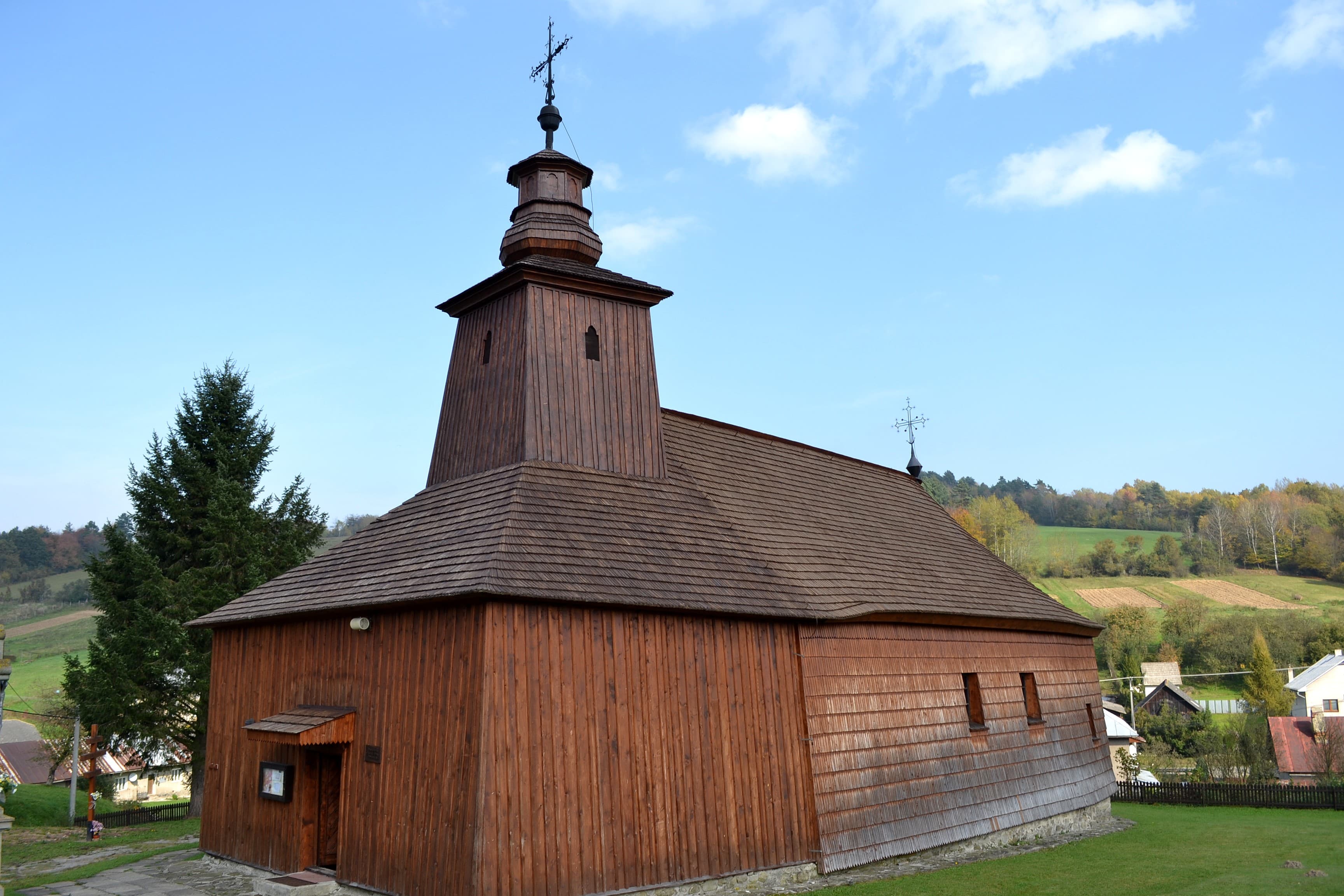 Temple of St Luke, Krivé