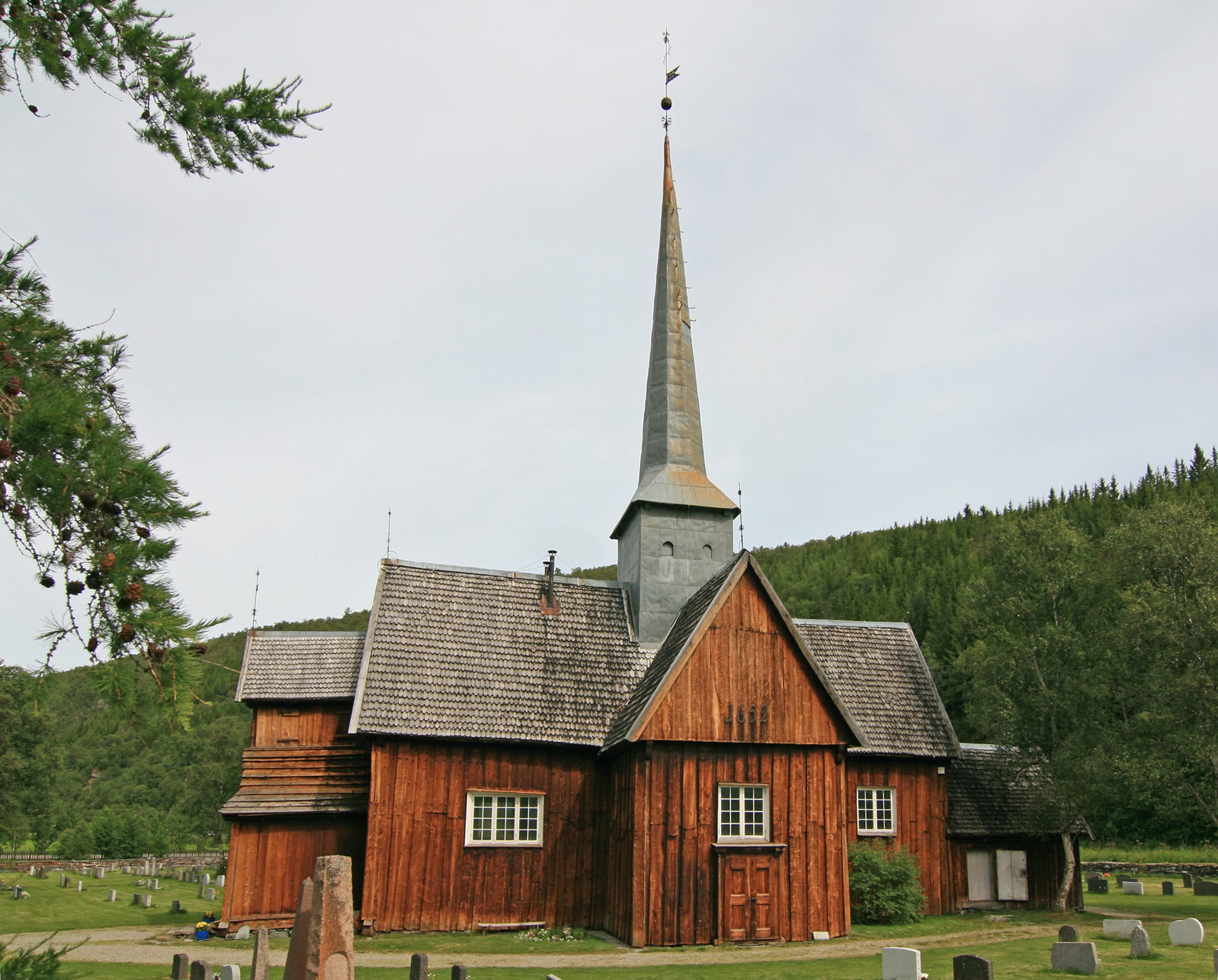 Kvikne Church