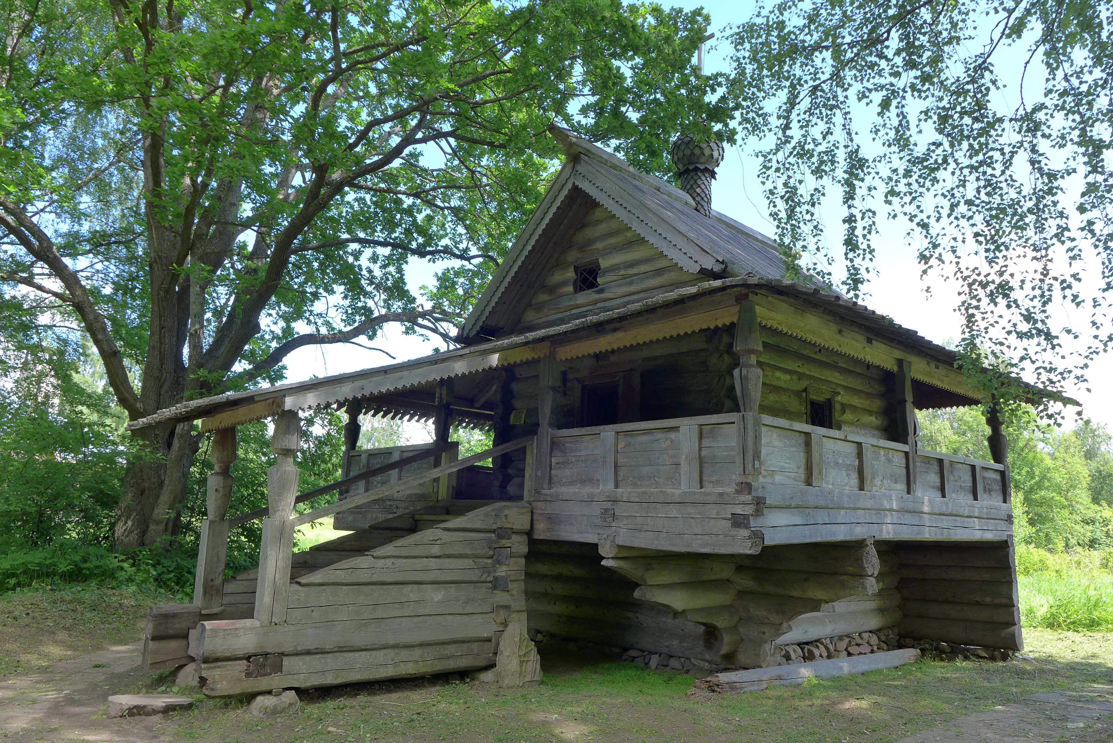 Chapel from Maksimovskoe