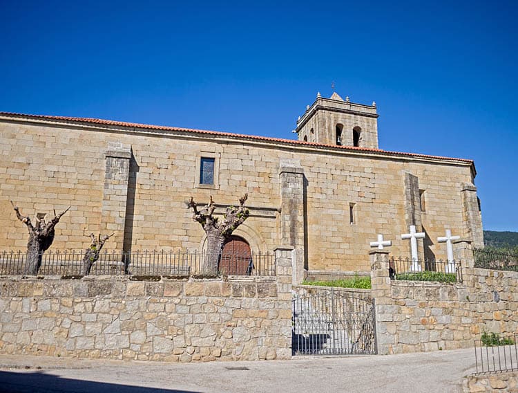 Iglesia del Salvador, La Adrada