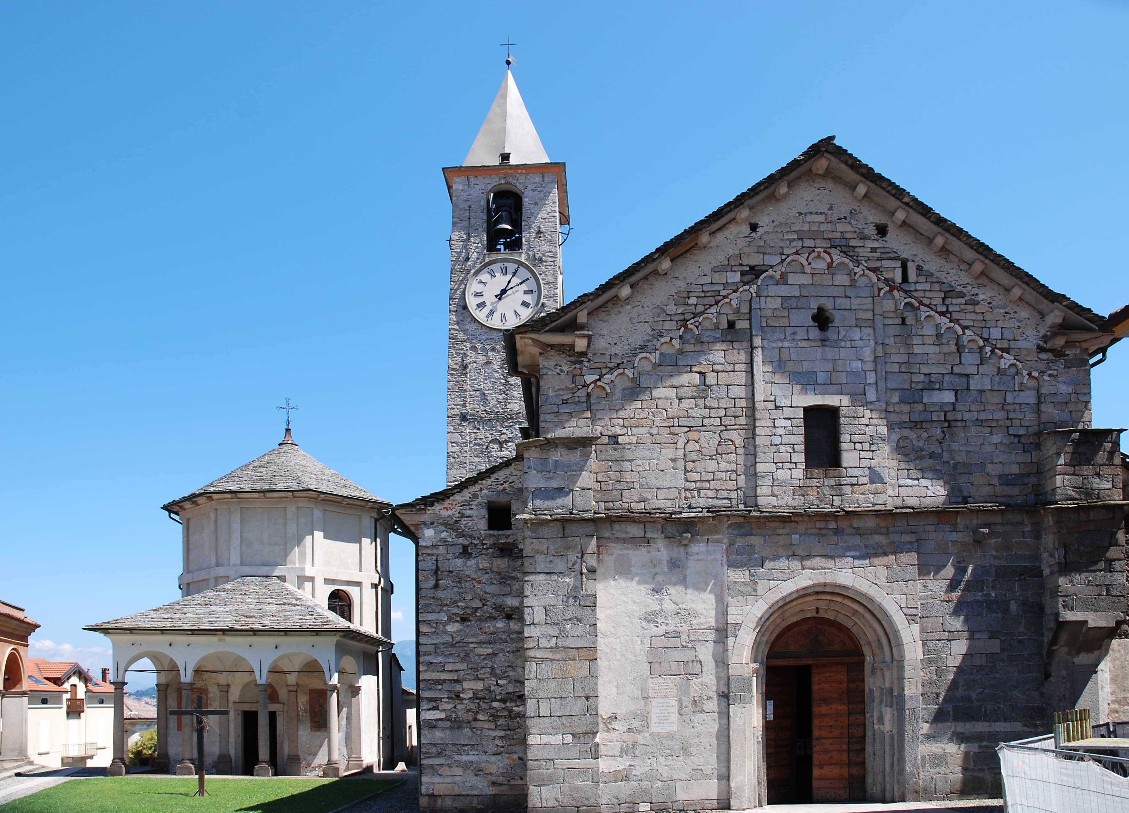 Santi Gervasio e Protasio