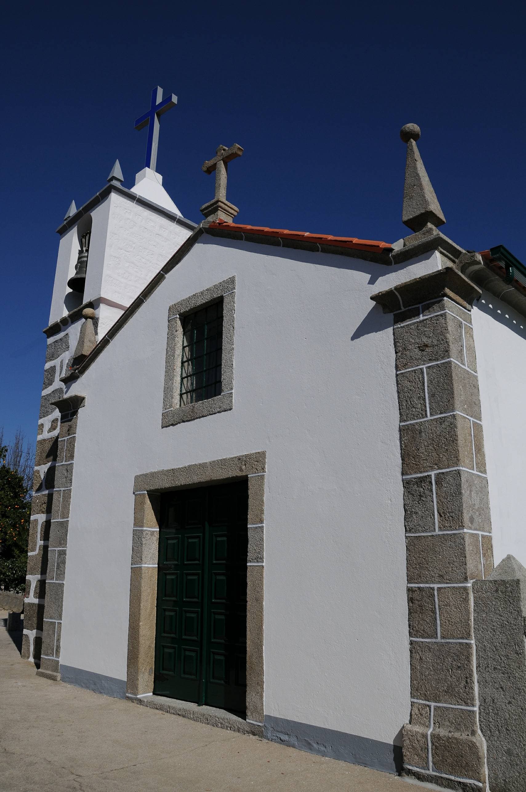 Igreja Paroquial de Lamas