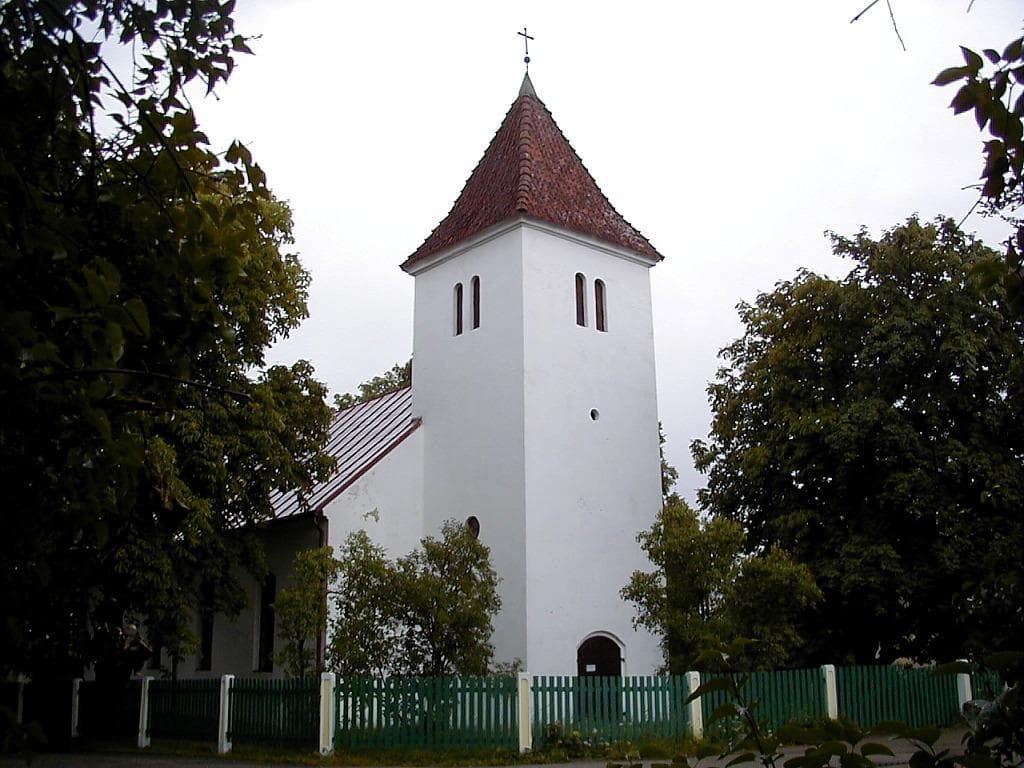 Saint George church in Lamiņi