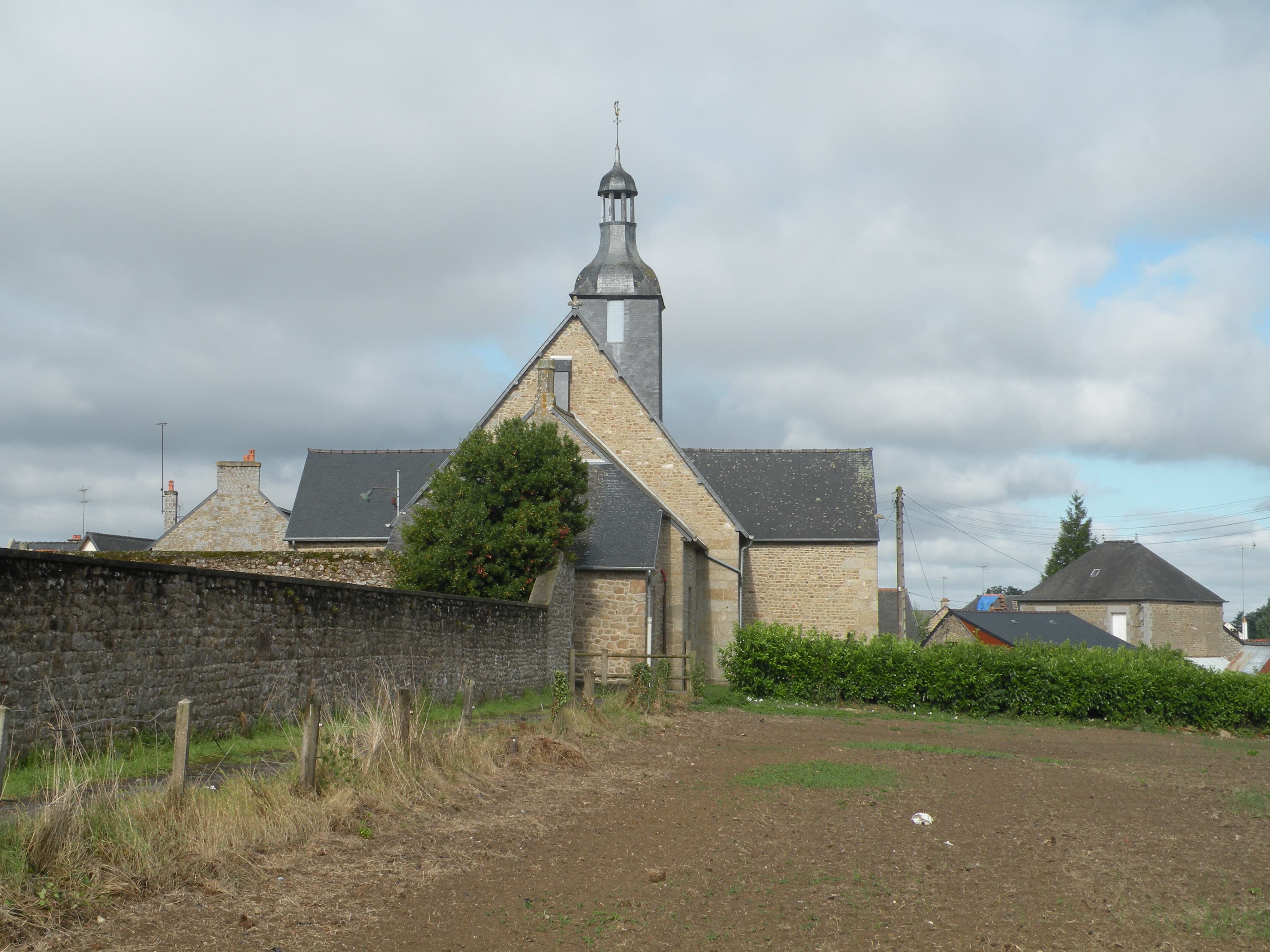 Église Saint-Pierre de Landéan